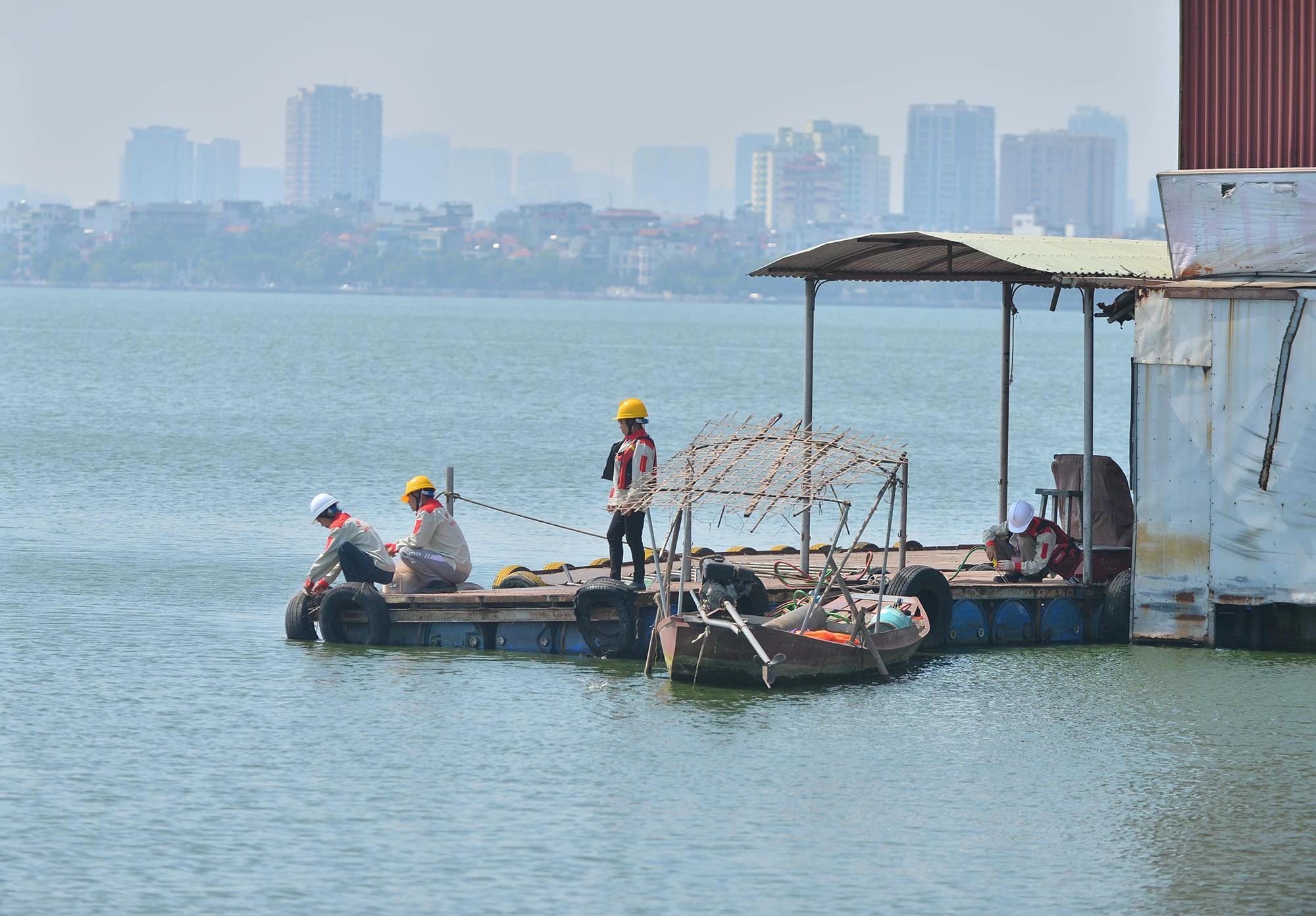 Theo đó, từ ngày 14 đến 15-10, sẽ tháo dỡ những vật dụng đơn giản, tháng 11 và tháng 12 sẽ xử lý những phần phức tạp, cần nhiều công sức, tiền bạc. Theo đó, từ ngày 14 đến 15-10, sẽ tháo dỡ những vật dụng đơn giản, tháng 11 và tháng 12 sẽ xử lý những phần phức tạp, cần nhiều công sức, tiền bạc.