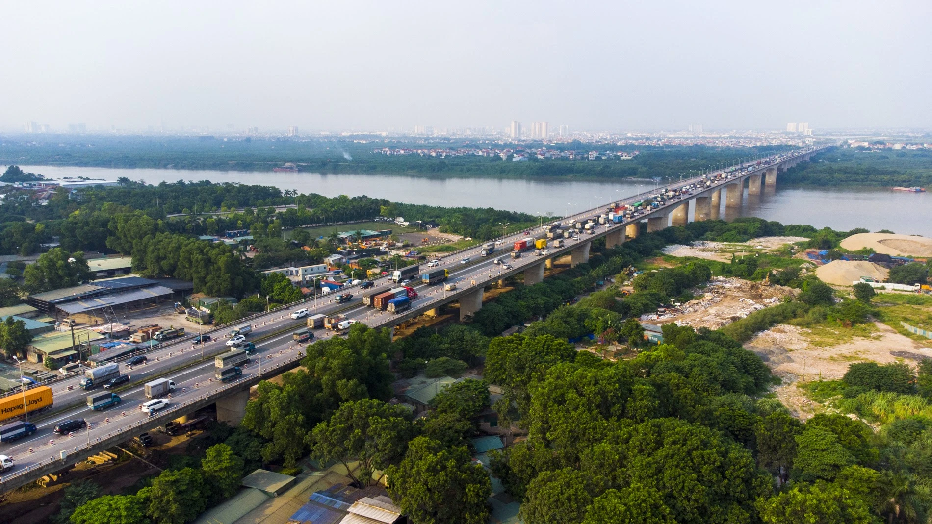 Chiêm ngưỡng 7 cây cầu ở Hà Nội bắc qua sông Hồng ảnh 12