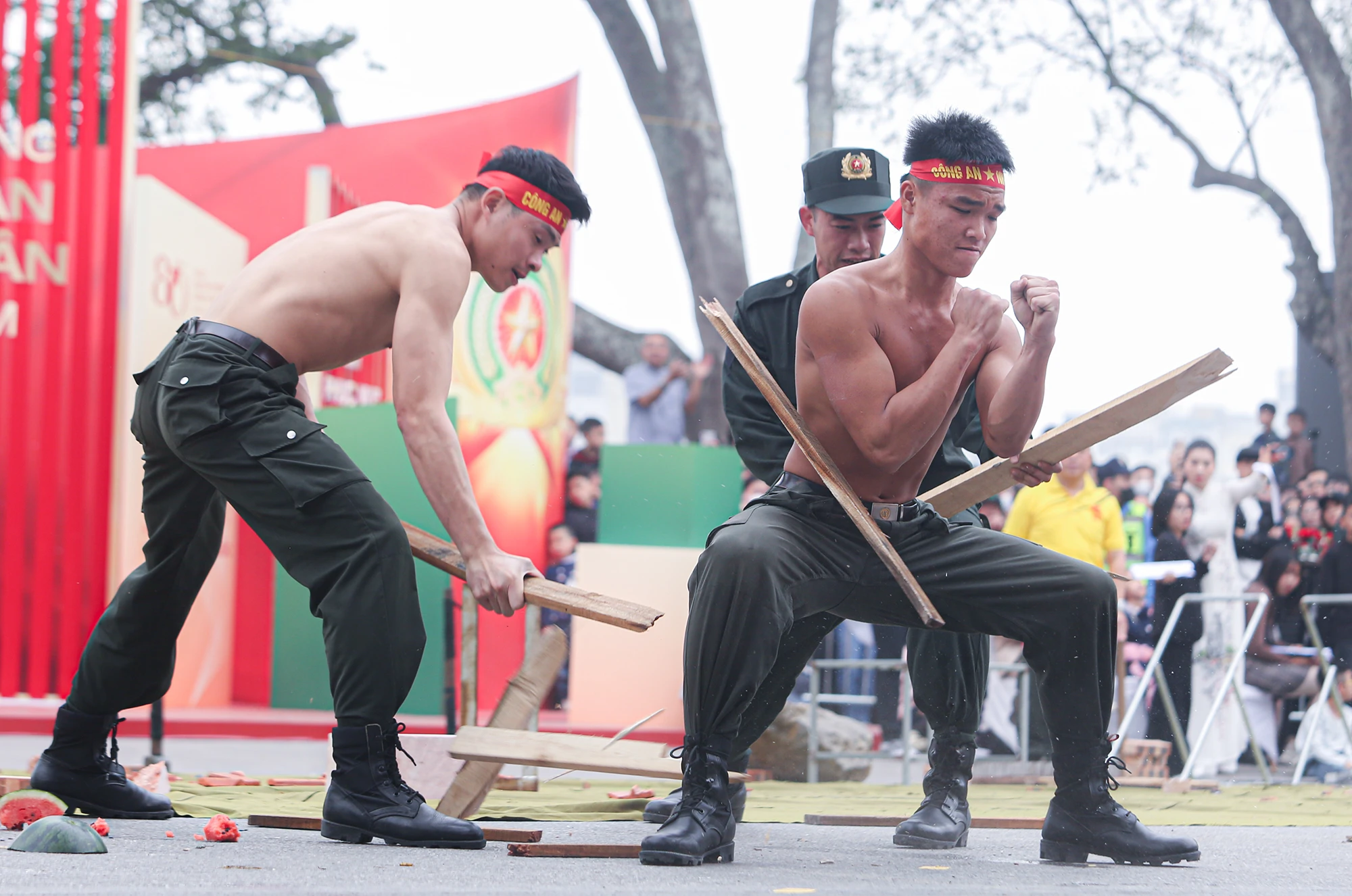 cong-an-nhan-dan (8).JPG