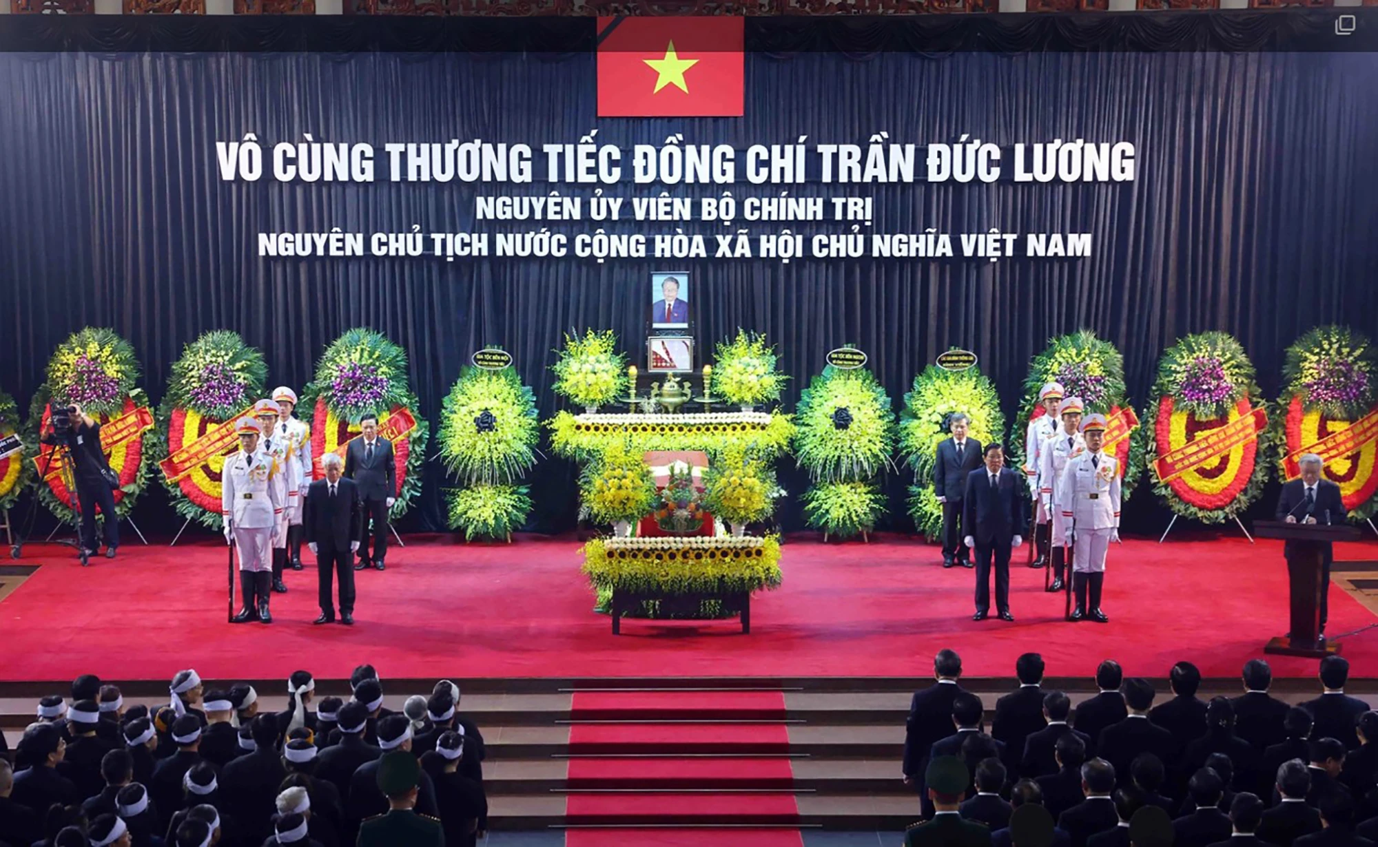 nguyen-chu-tich-nuoc-tran-duc-luong (1).jpg