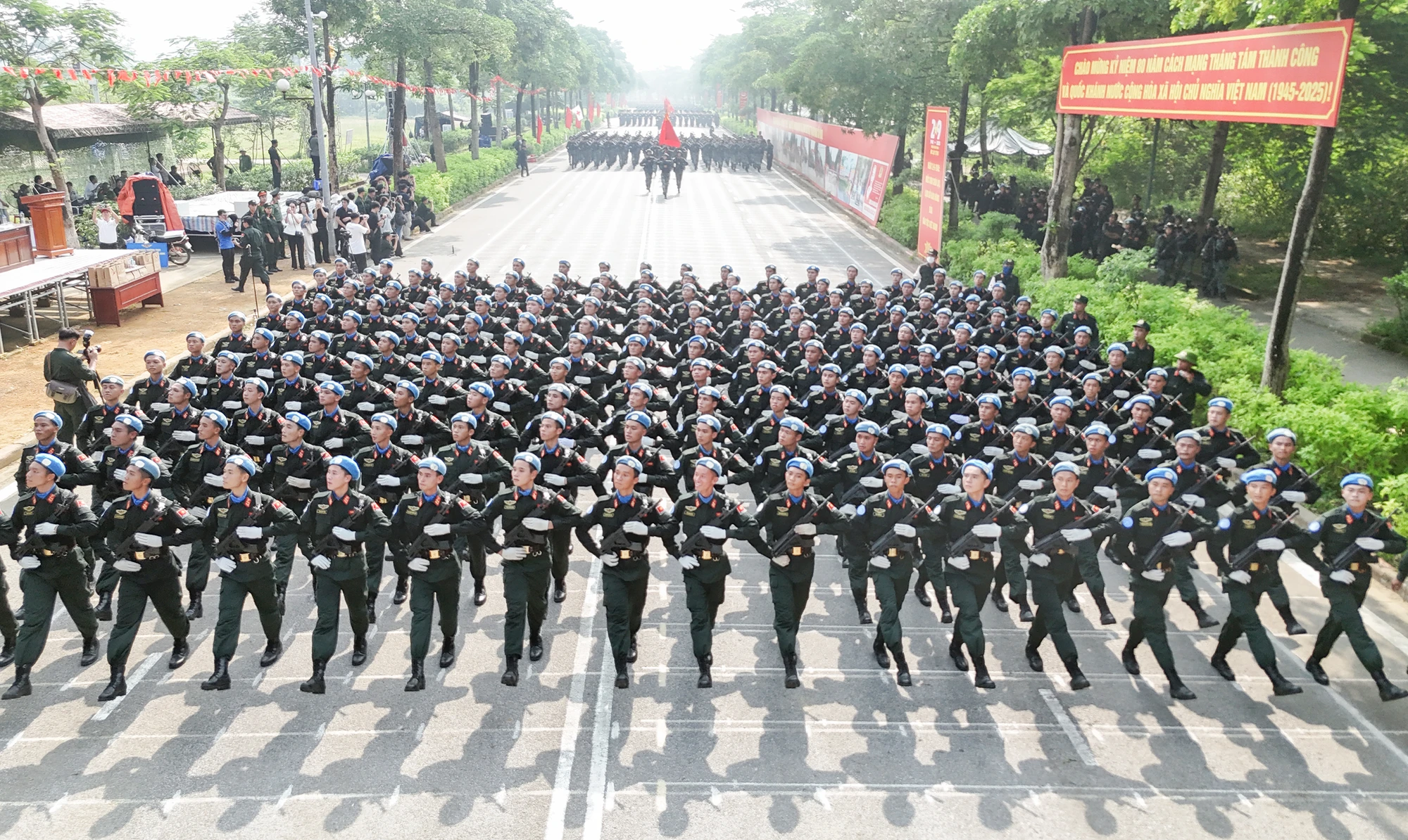 cong-an-nhan-dan (21).JPG