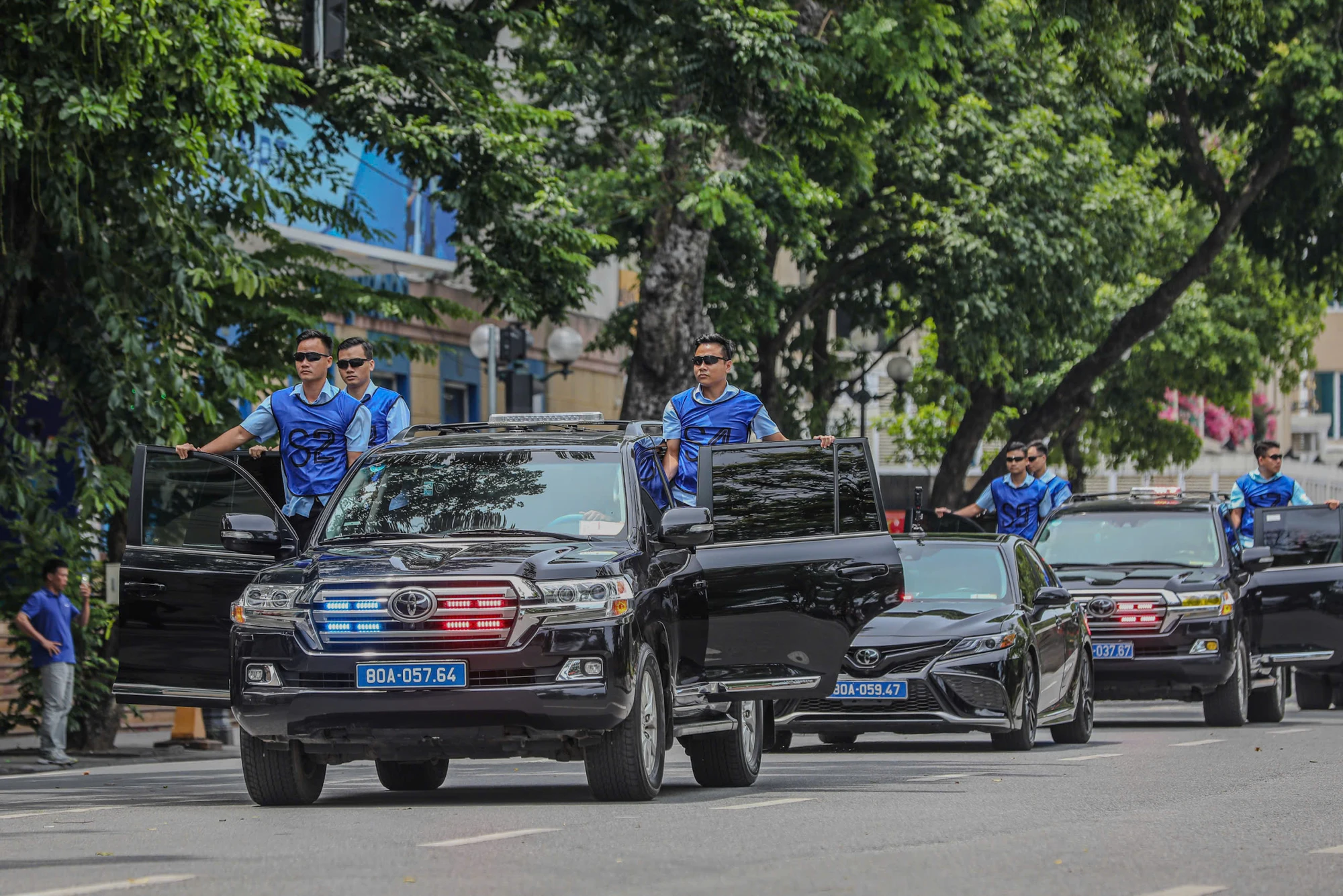 canh-sat-dac-nhiem (23).jpg