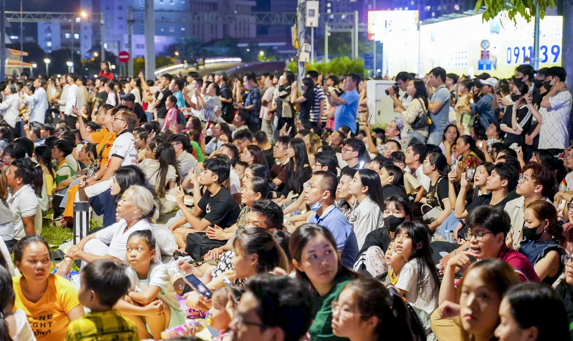 bắn pháo hoa