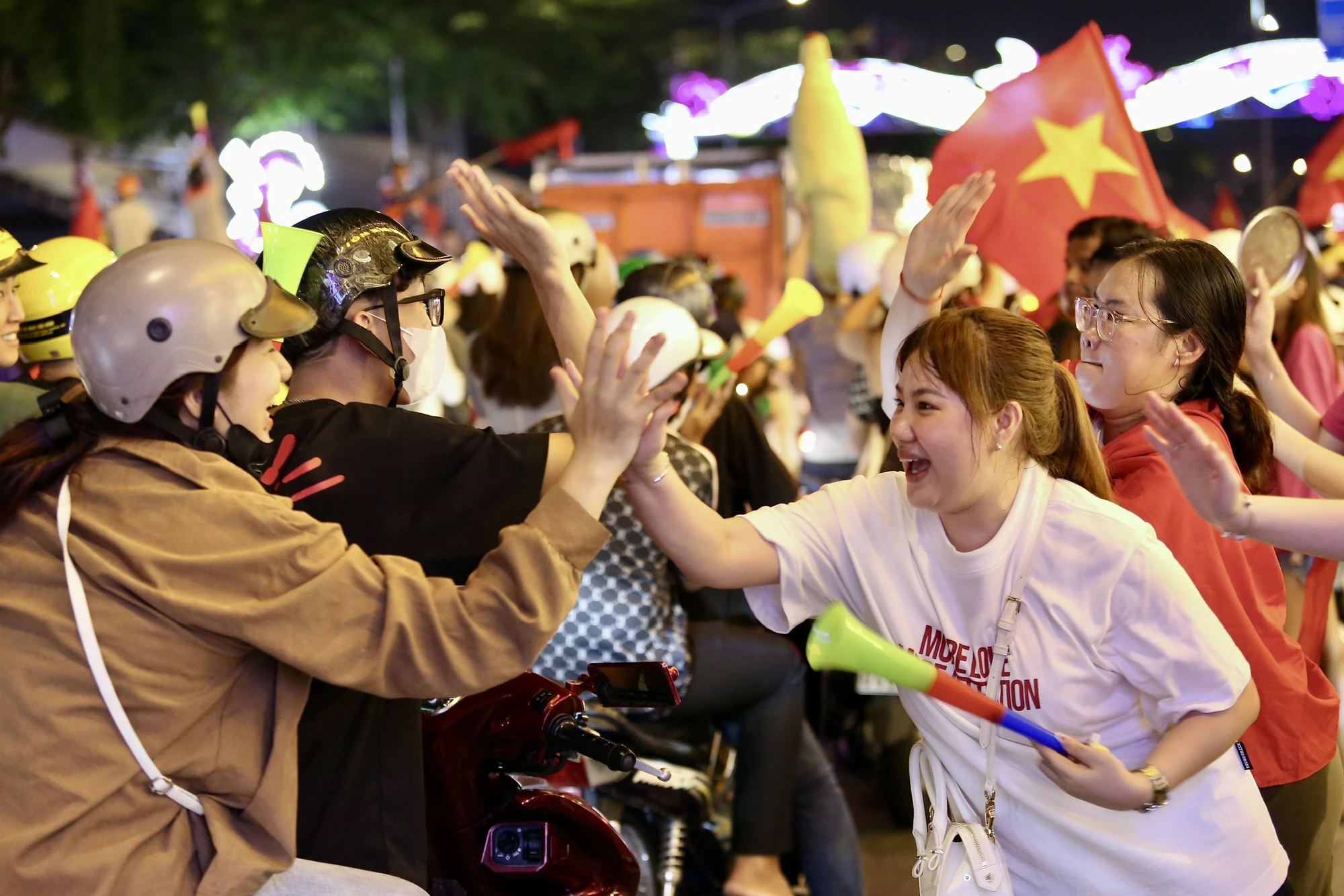 tuyen-viet-Nam-TPHCM (4).jpg