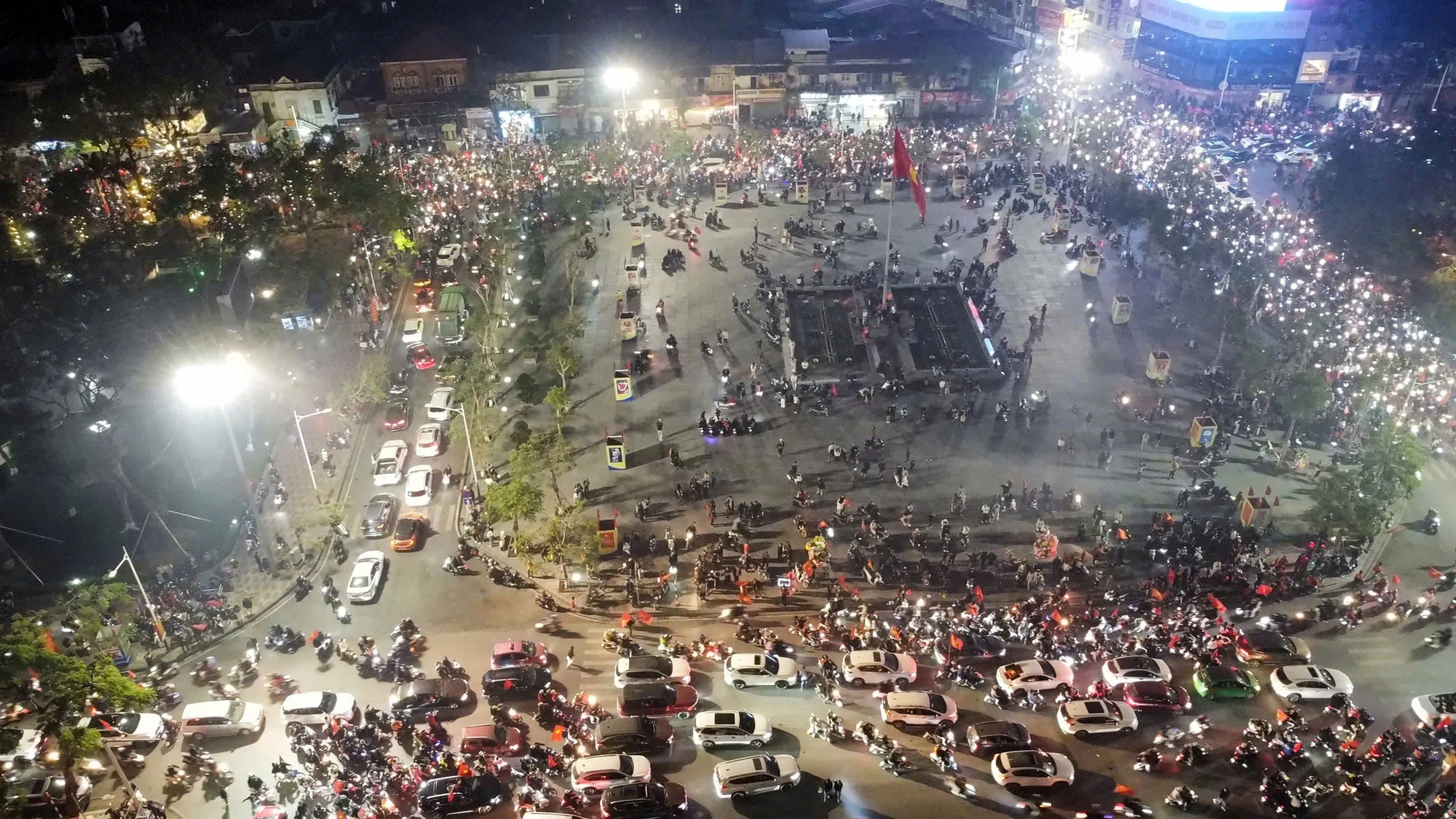 Tuyen-viet-Nam-haiPhong (1).jpg