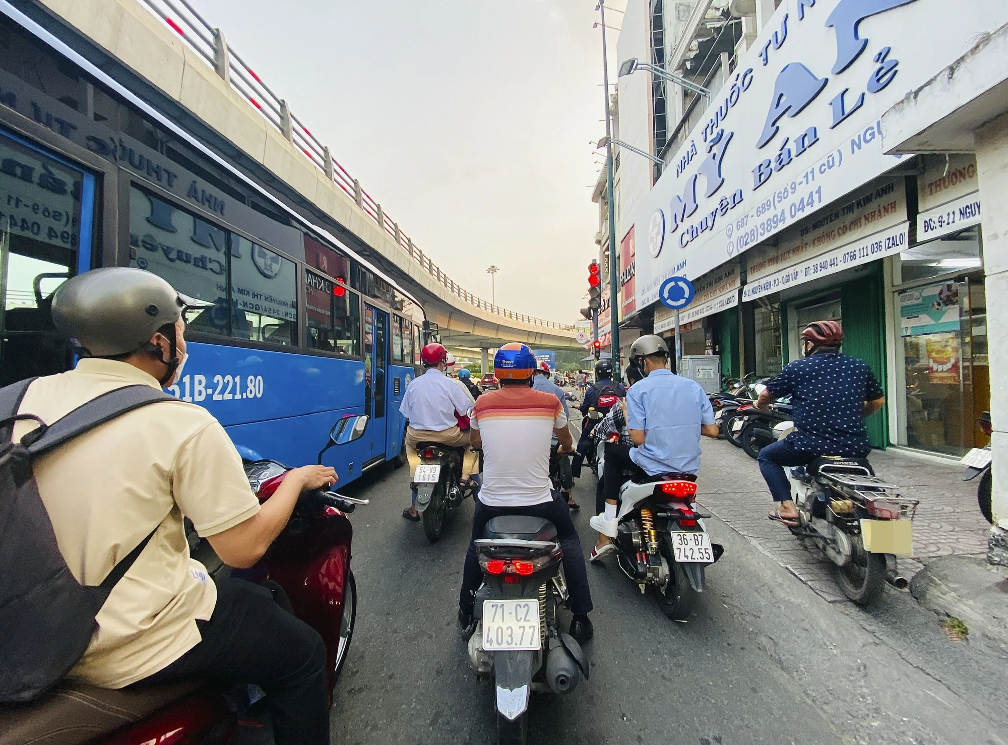 Ve-he-TP.HCM 40.jpg