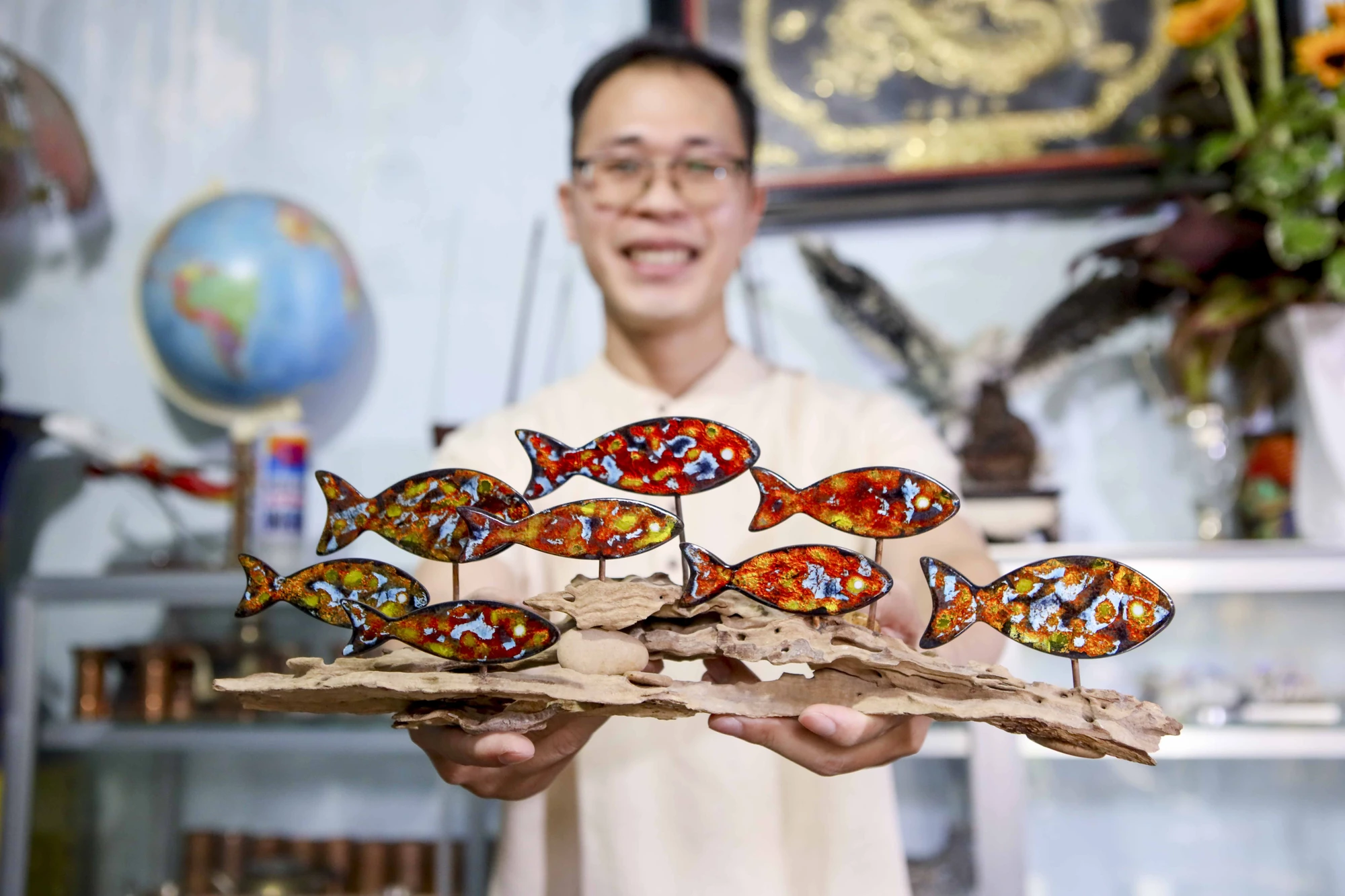 9X Sài Gòn chinh phục nghệ thuật pháp lam thất truyền