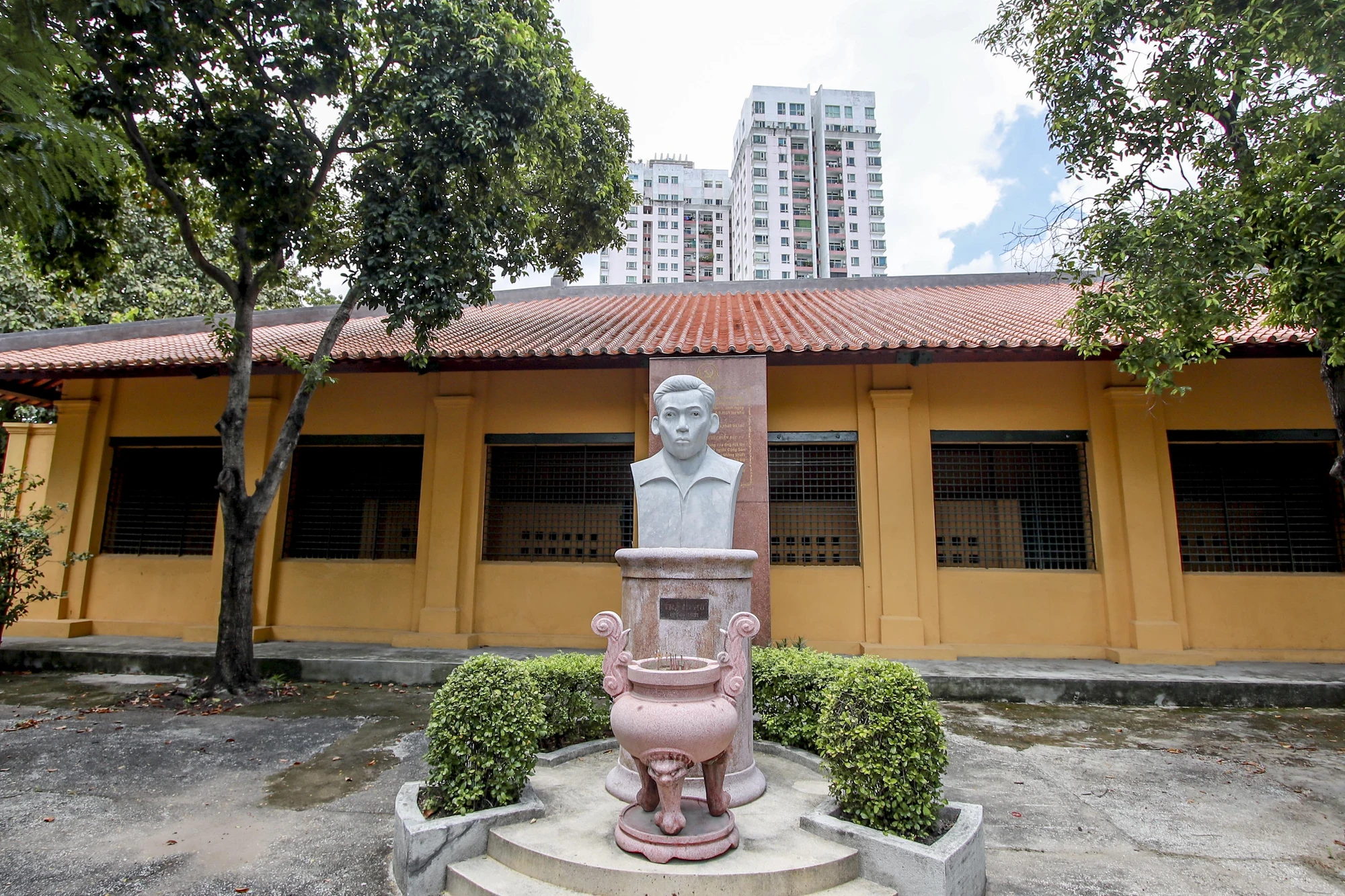 Phường Chợ Quán (1).jpg