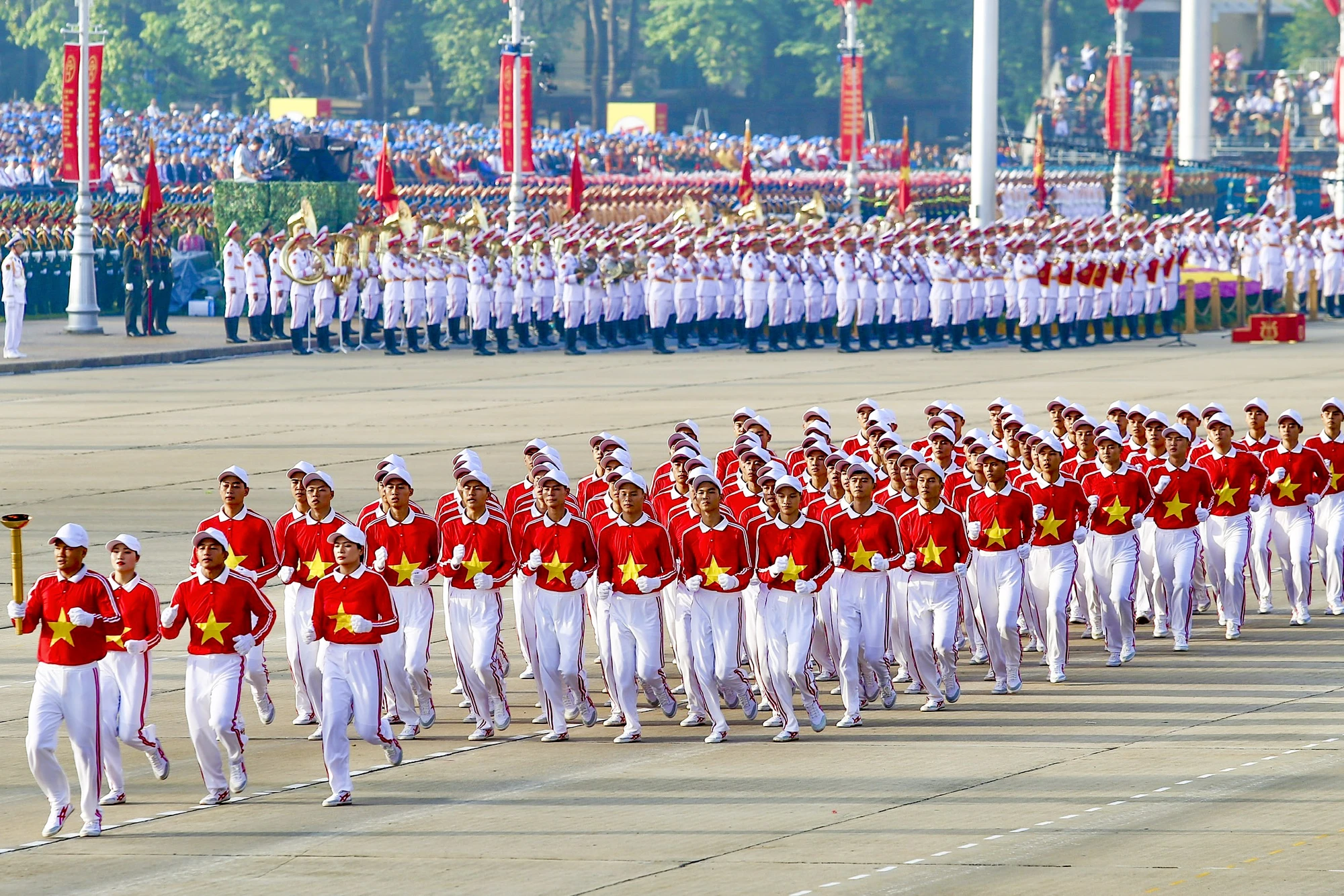 Dieu binh A80 (2).jpg