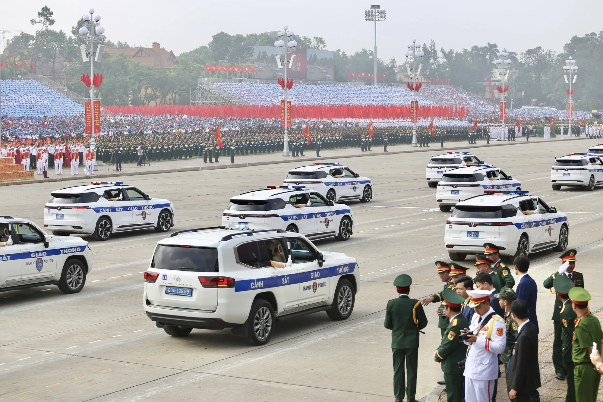 Dieu binh A80 (5).jpg