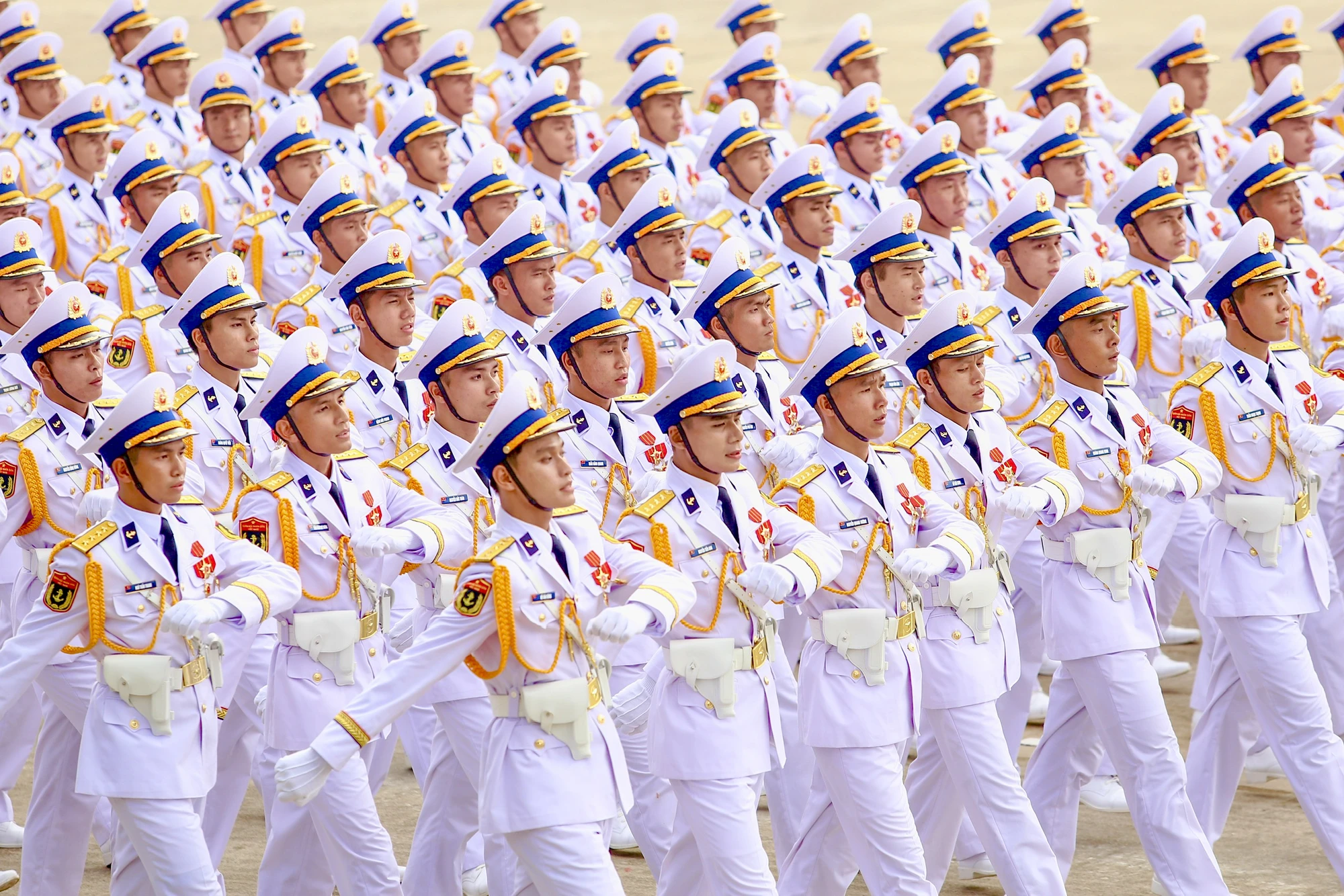 Dieu binh A80 (61).jpg