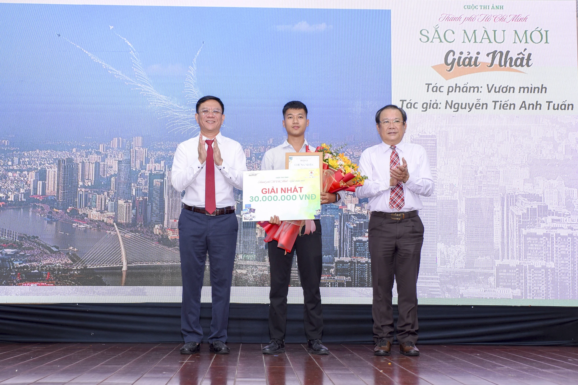 Cuoc thi anh Sac Mau Moi -NN 48.jpg