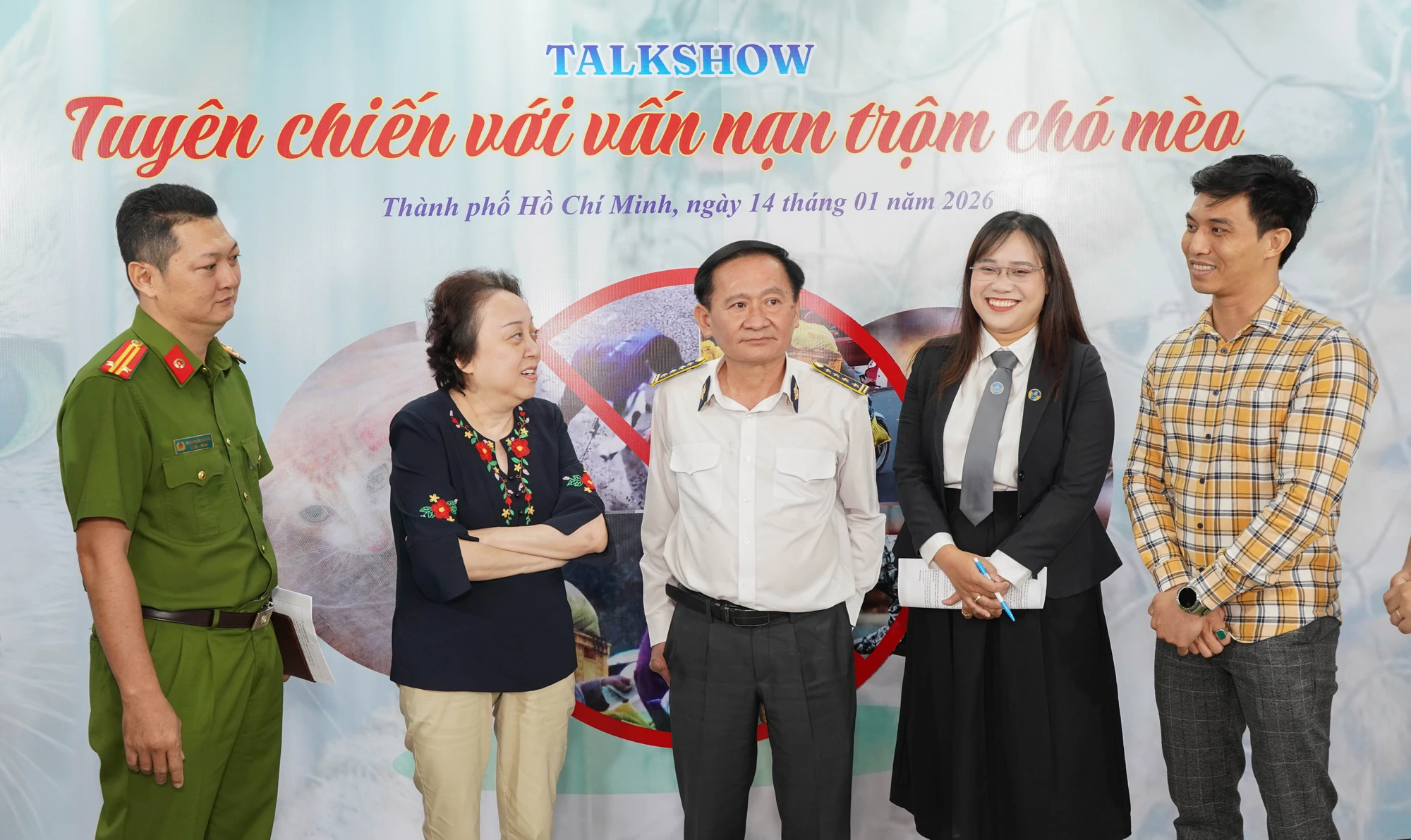 tuyen-chien-voi-nan-trom-cho-meo-go-nut-that-phap-ly-de-cham-dut-tan-goc (43).jpg