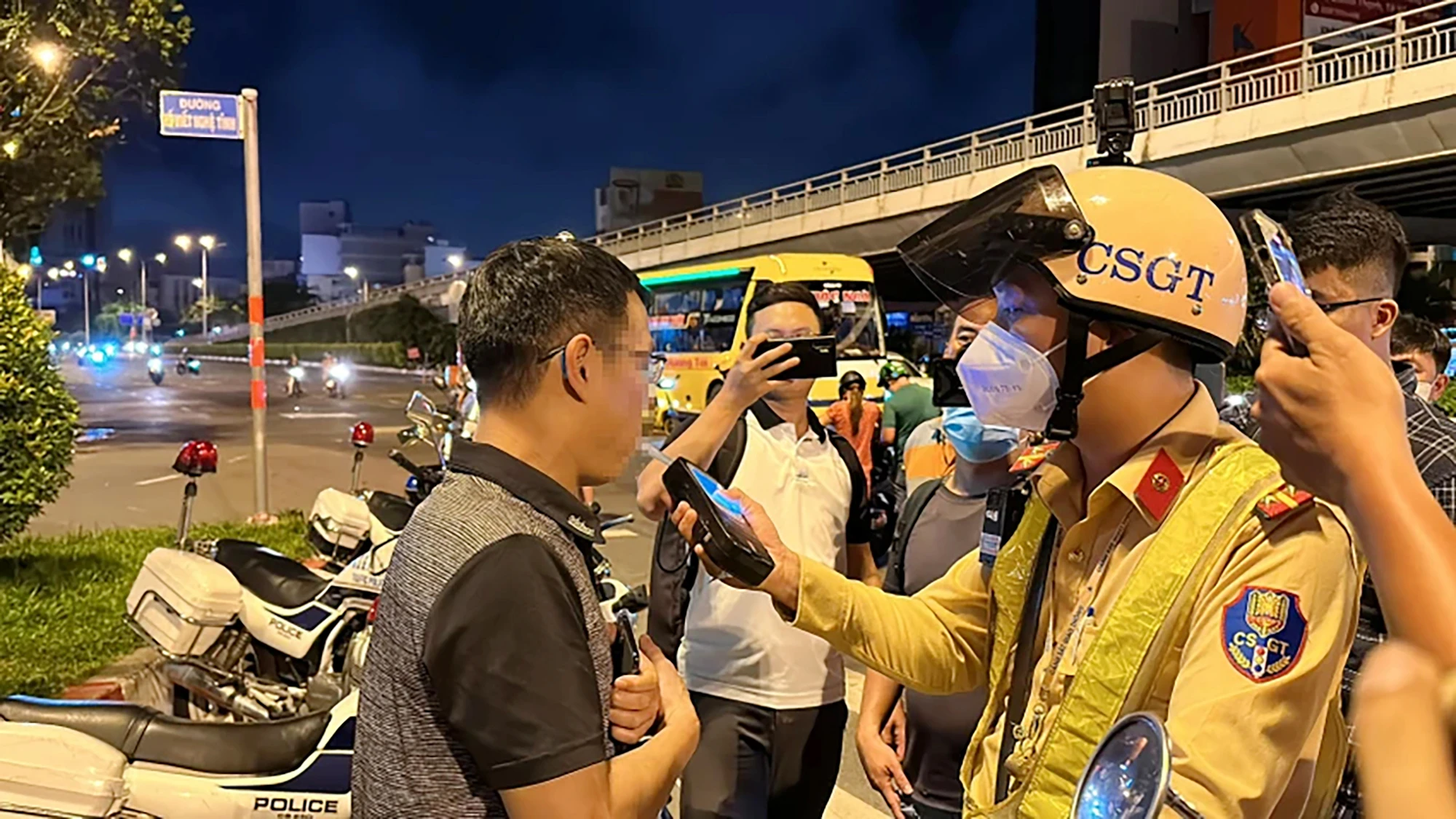 tp-hcm-mot-so-ca-vi-pham-nong-do-con-kho-do (4).jpg