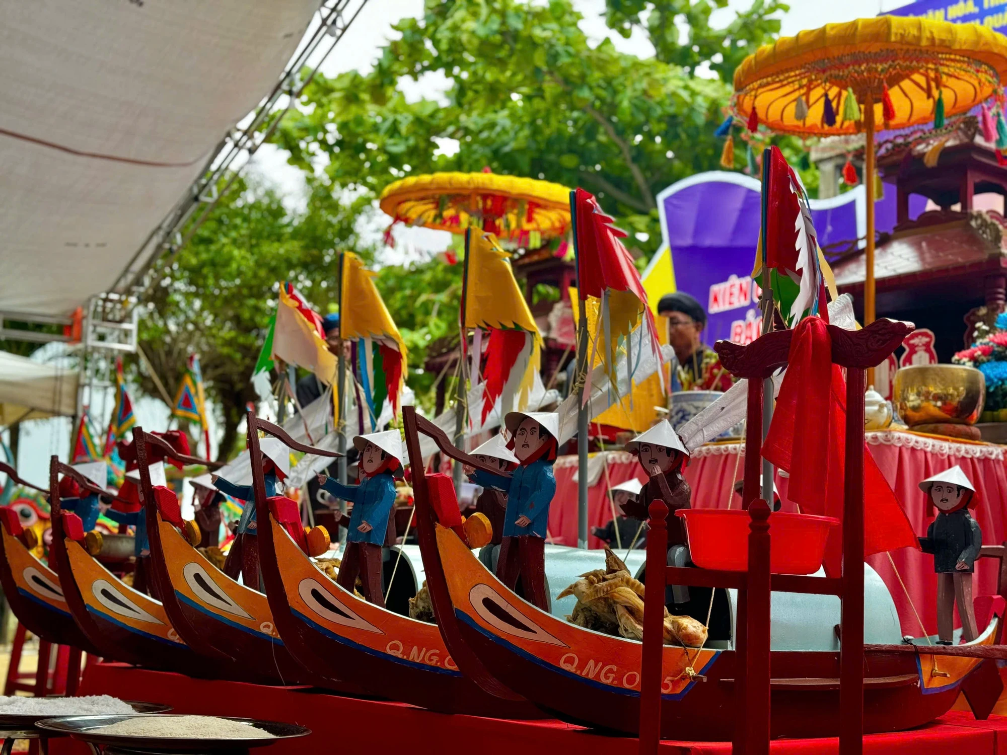 le-khao-le-the-linh-hoang-sa-tren-dao-ly-son-2.jpg