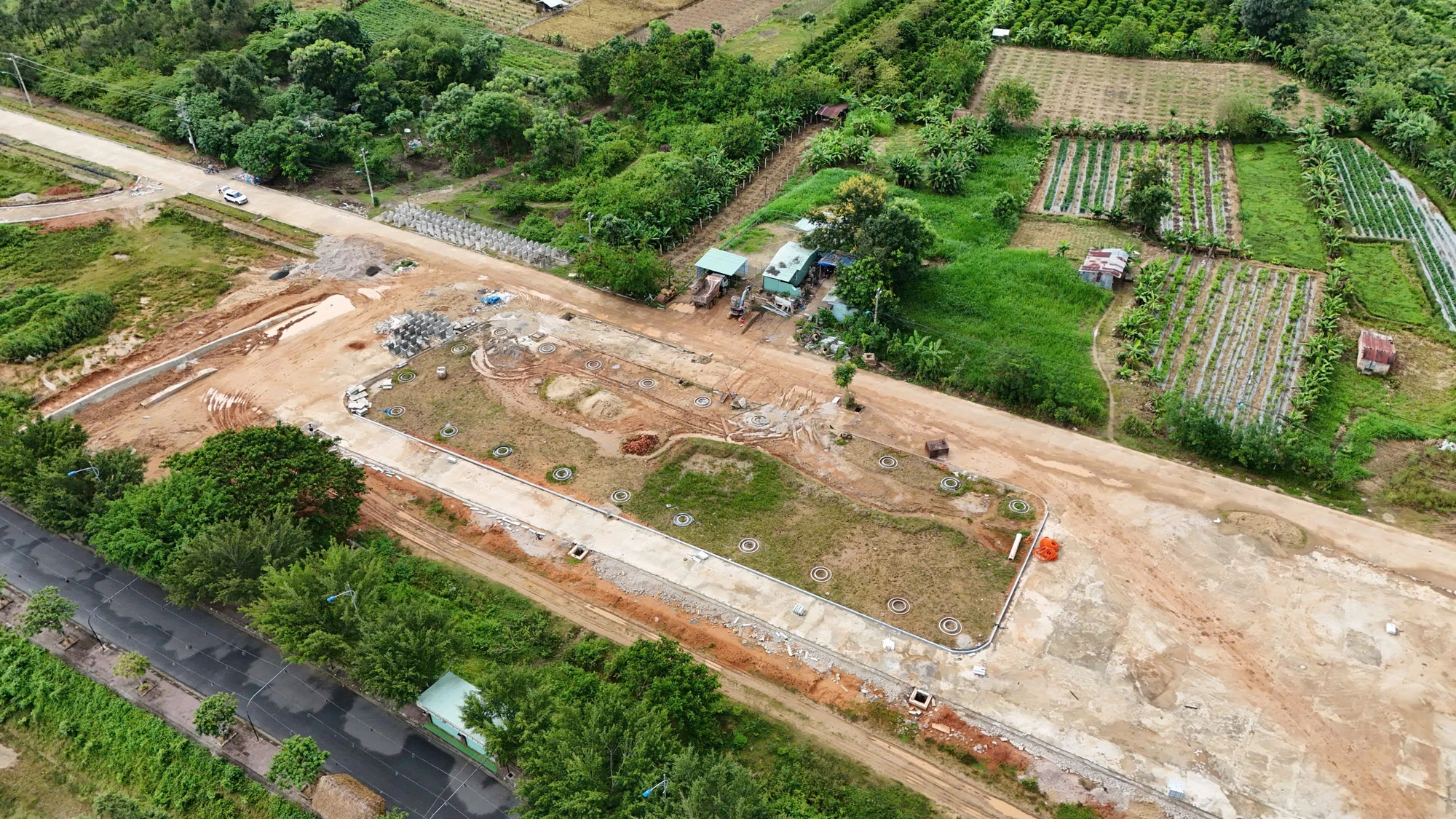 Dự án hạ tầng Ngục Kon Tum: Dự án trăm tỉ thành bãi vật liệu hoang phế