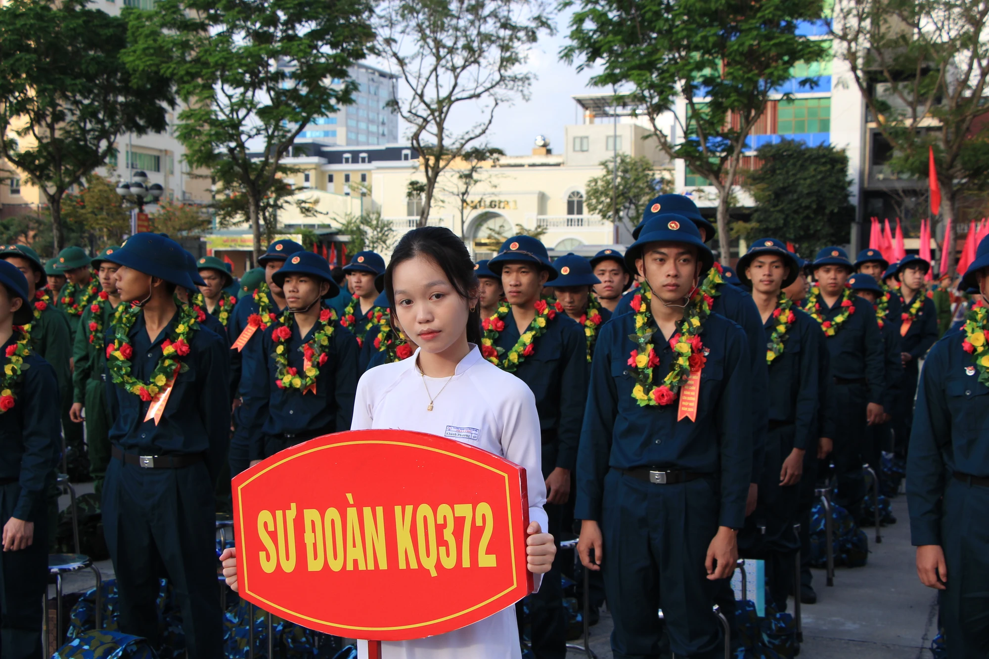 thanh-nien.JPG