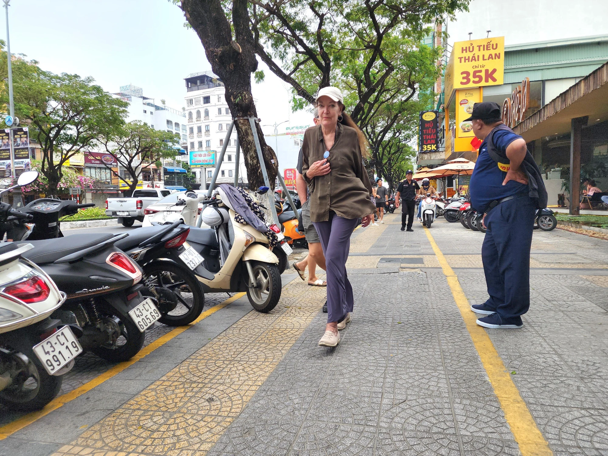 via-he-da-nang.jpg