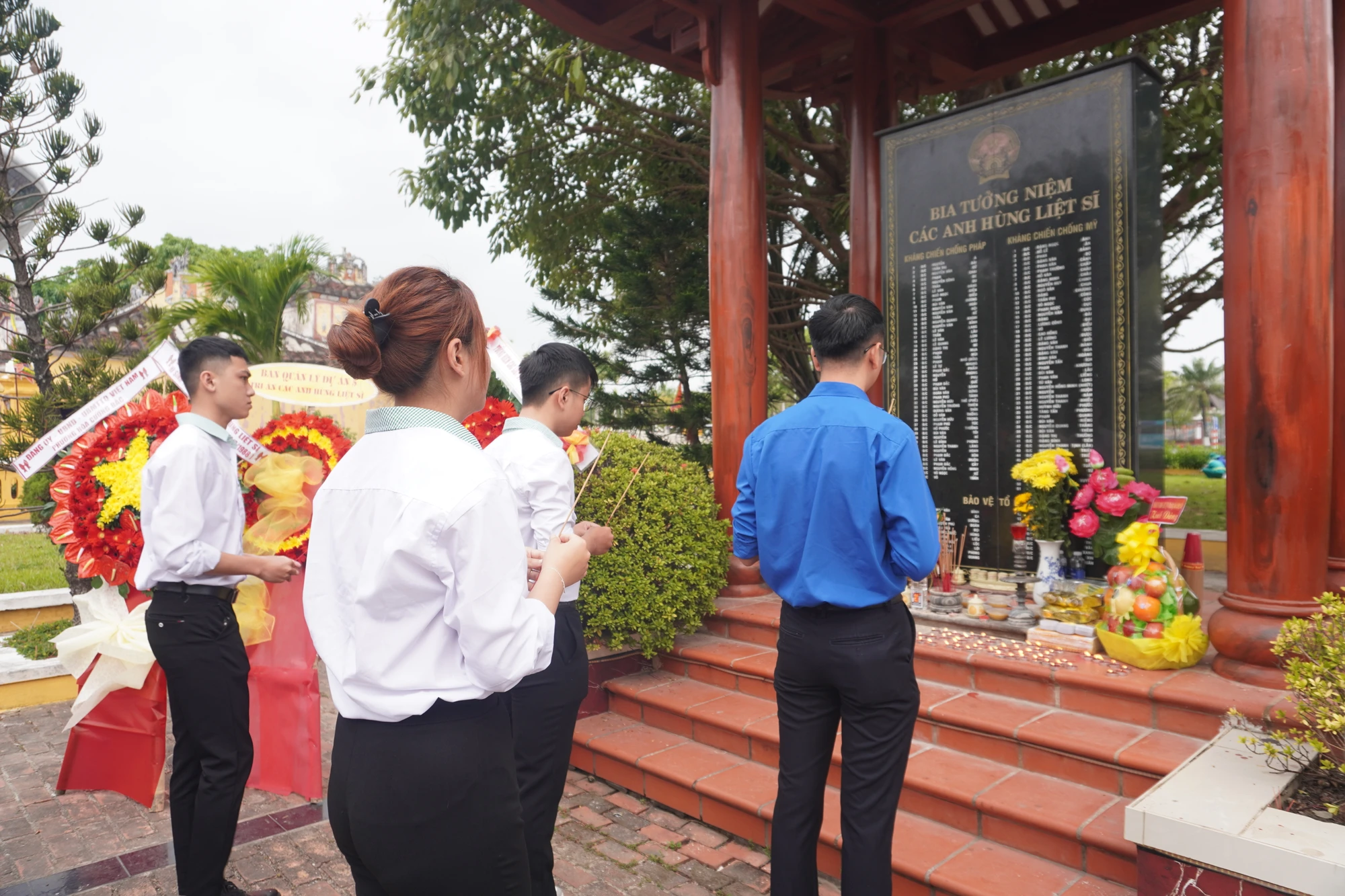 dang-huong-gac-ma.JPG