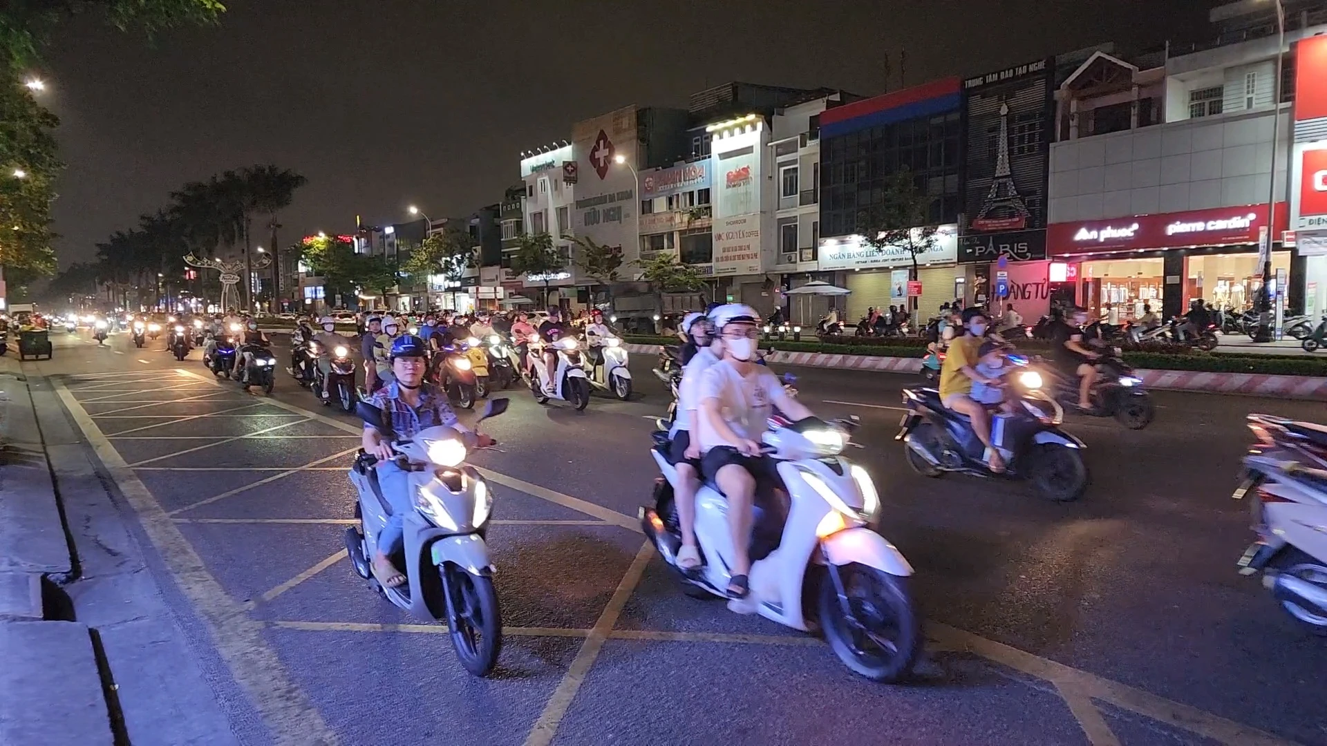 911-da-nang-bao-dam.jpg