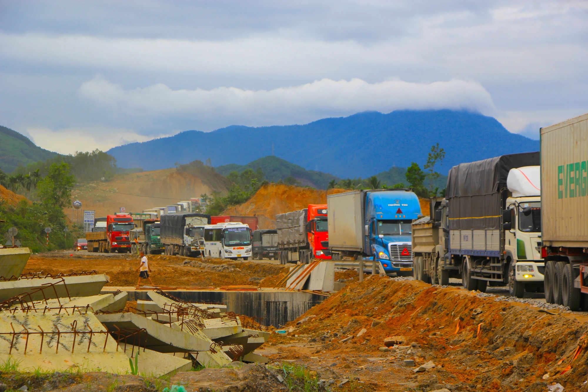 cao tốc hoà liên - tuý loan