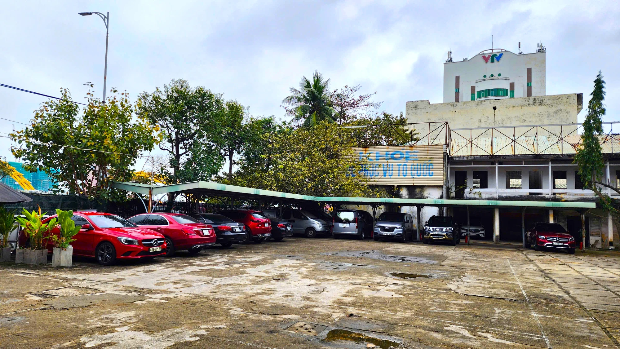 bai-dau-xe-ban-dau-gia-da-nang.jpg