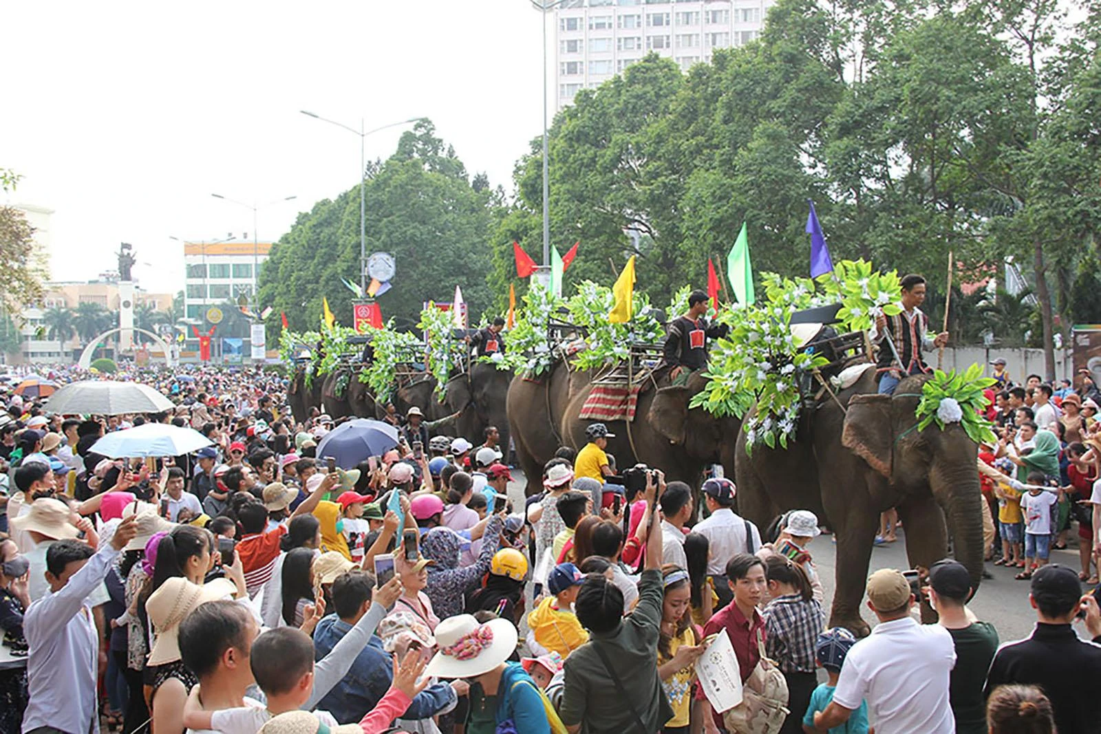 Lễ hội cà phê tại TP Buôn Ma Thuột năm 2019. Ảnh: KB Lễ hội cà phê tại TP Buôn Ma Thuột năm 2019. Ảnh: KB