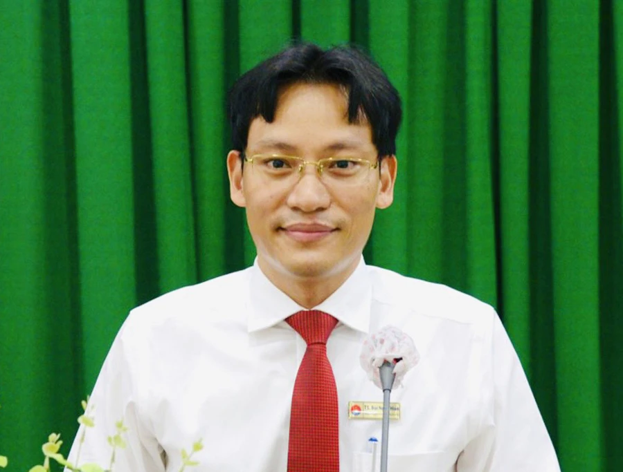 TS Bùi Ngọc Hiền. TS Bùi Ngọc Hiền.