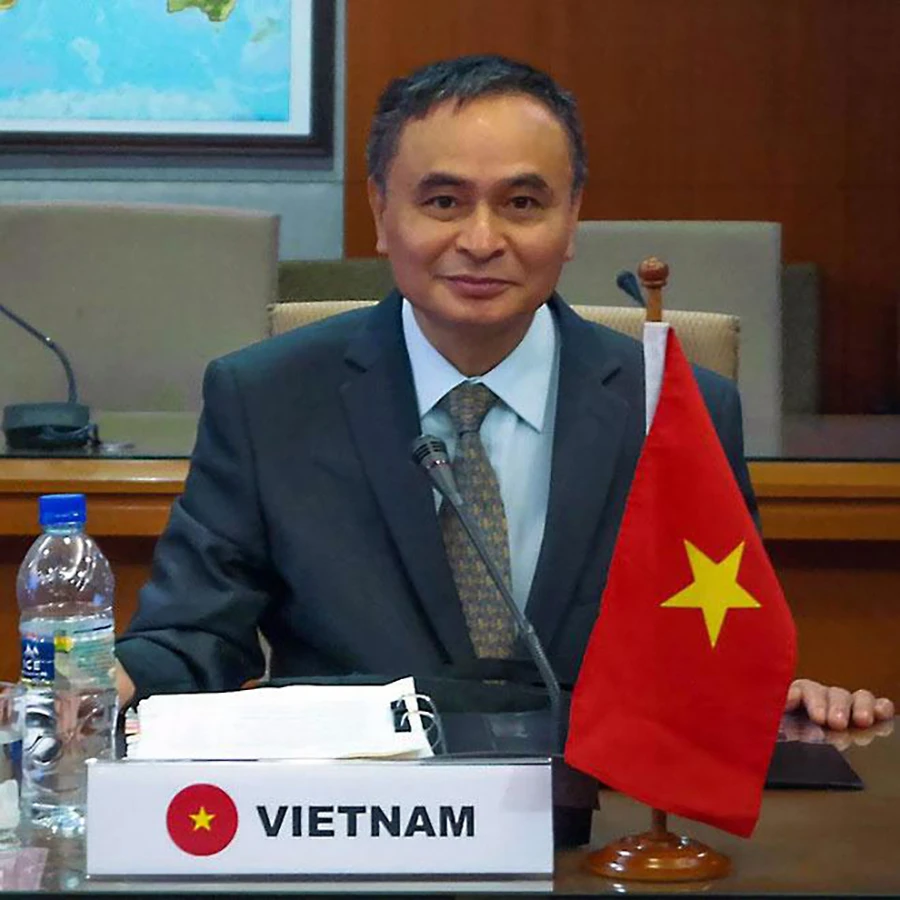 PGS-TS Vũ Thanh Ca, nguyên Viện trưởng Viện Nghiên cứu biển và hải đảo, Tổng cục Biển và Hải đảo VN