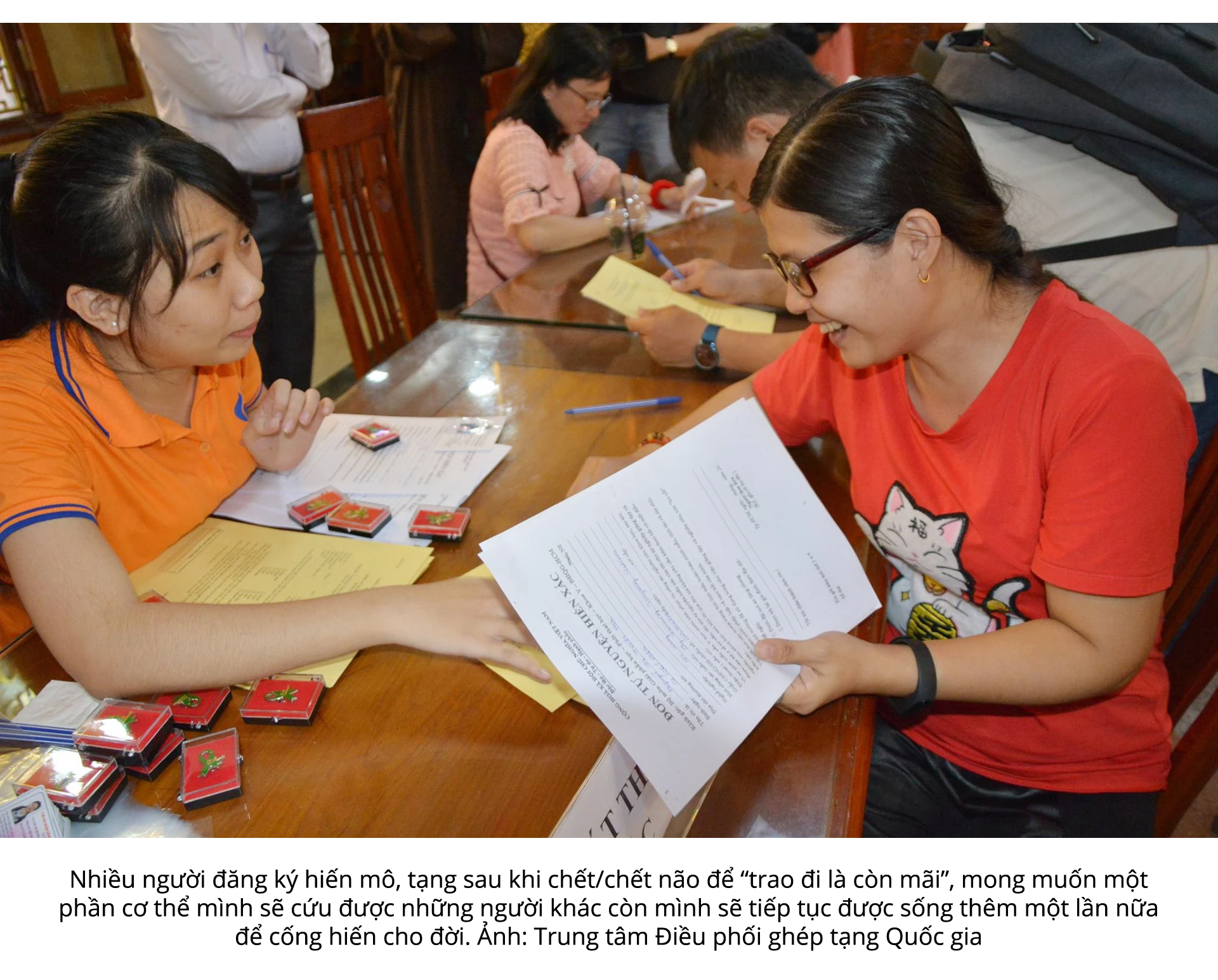 hien-tang-mua-ban-than-viet-nam-hinh-5.png