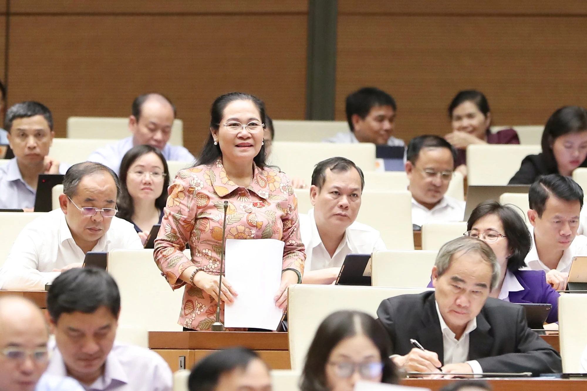 p3-anh-lon-chung-y-kien-9868-6931.jpg