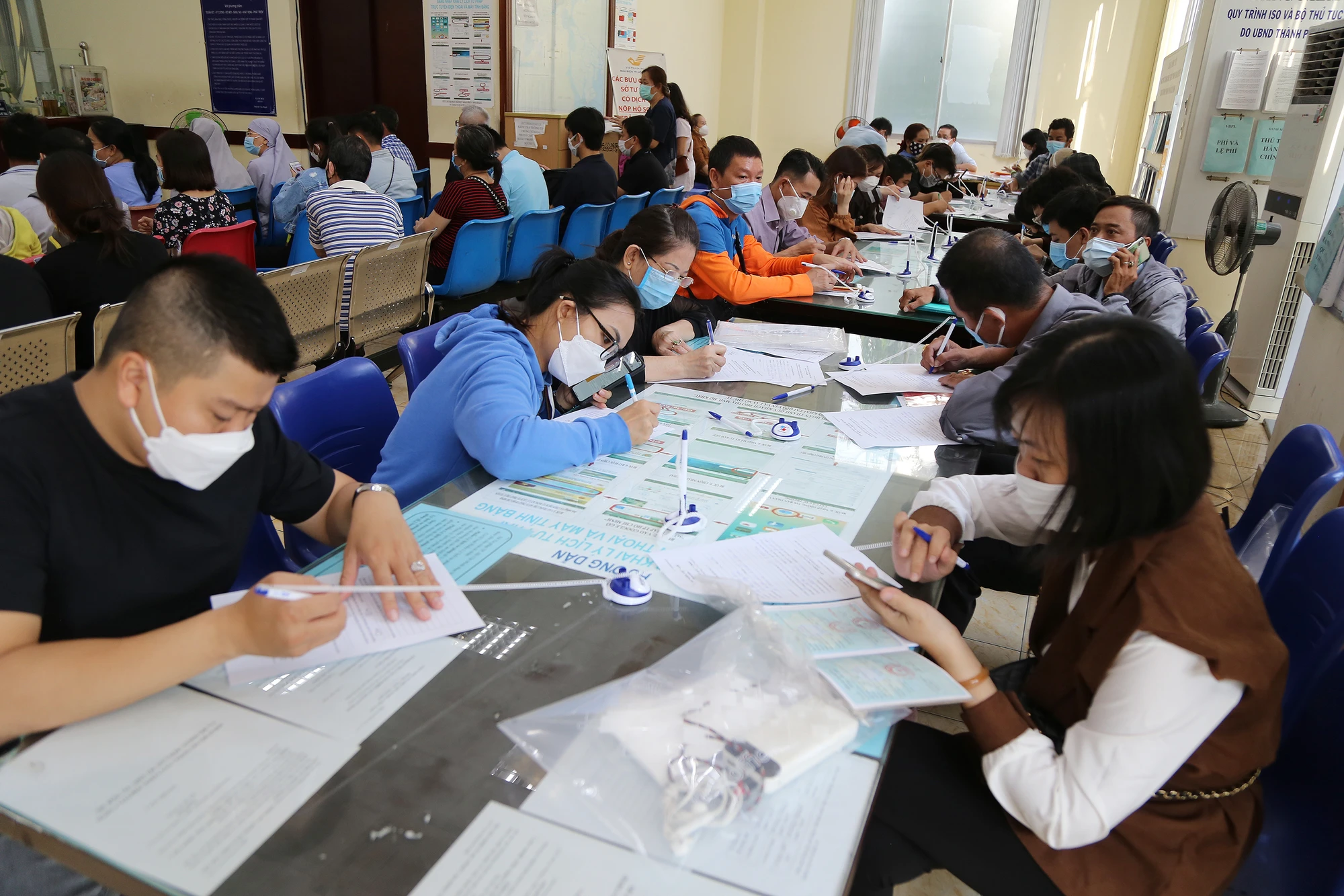 nen-cong-vu-tp.hcm-hoang-giang.jpg