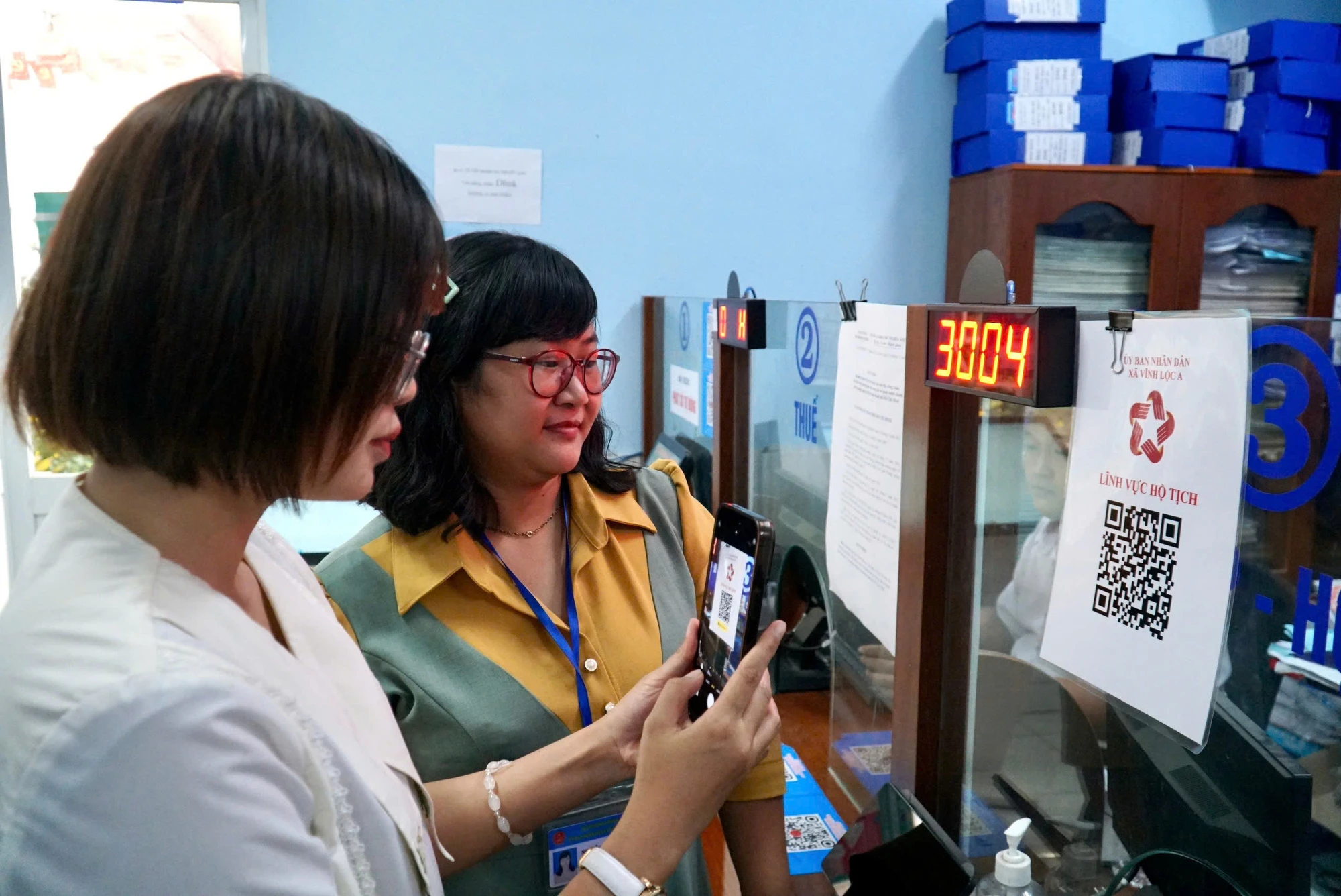 Nữ công chức hộ tịch ở xã đông dân nhất TP.HCM