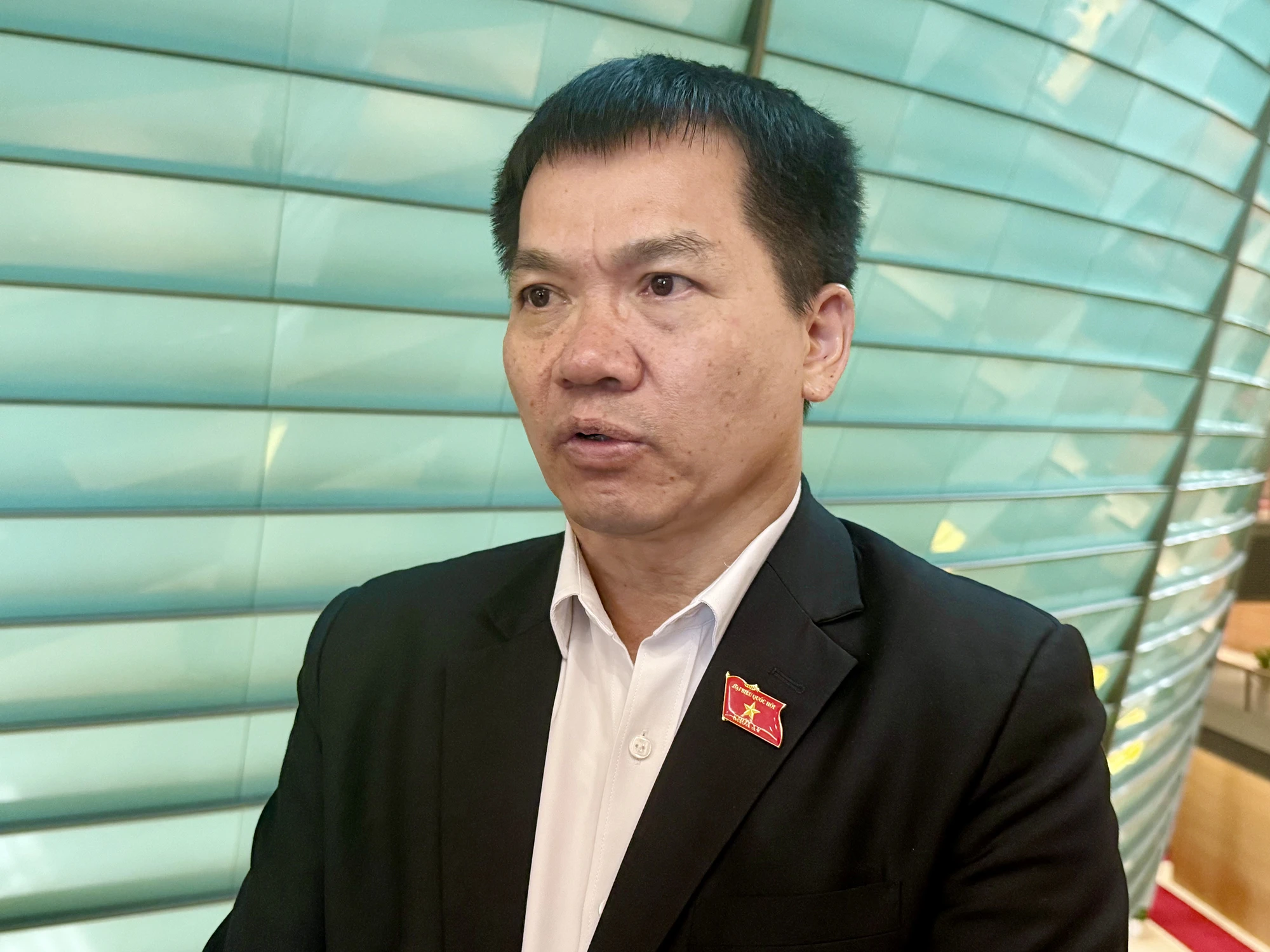 duong-khac-mai.jpg