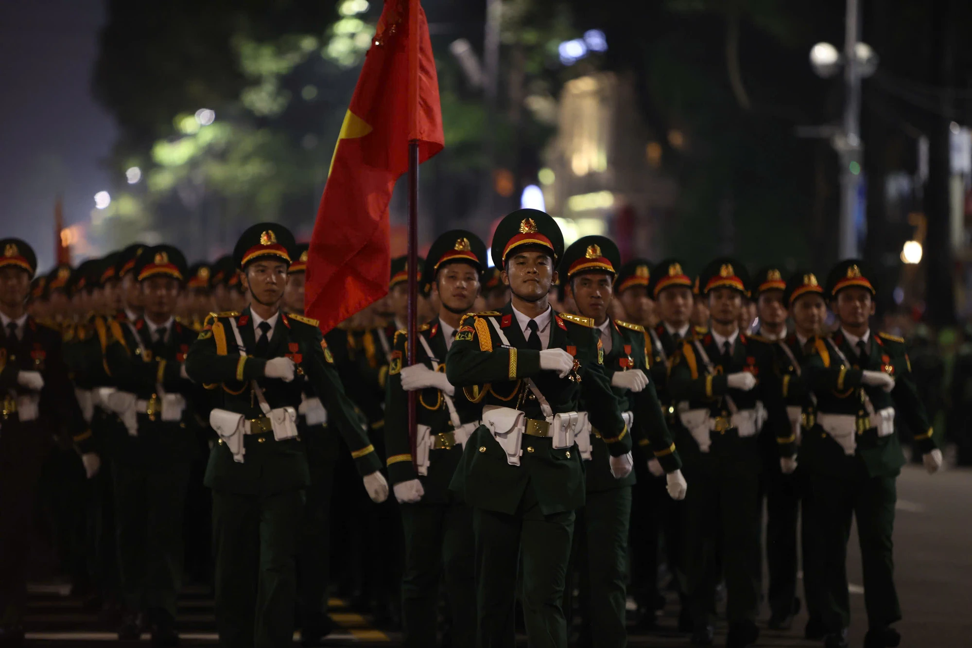 A80-Ngay-27-8-le-dieu-binh-dieu-hanh-ngoc-son-26.jpg