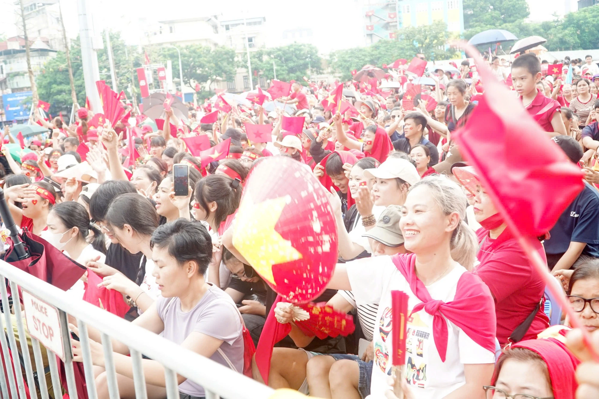 A80-Ngay-27-8-le-dieu-binh-dieu-hanh-trong-phu-15h-1.jpg