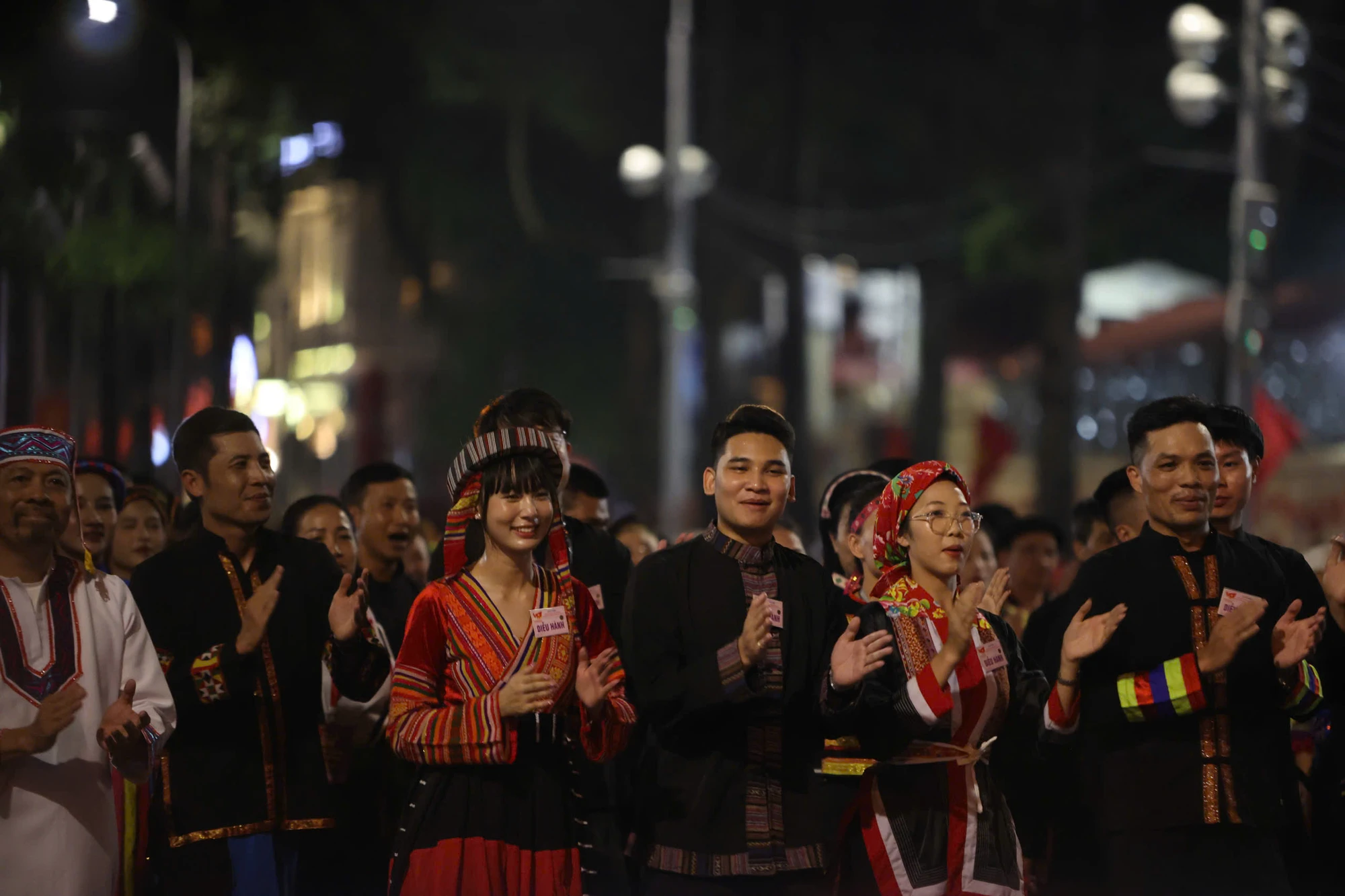 A80-tren-cao-15.jpg