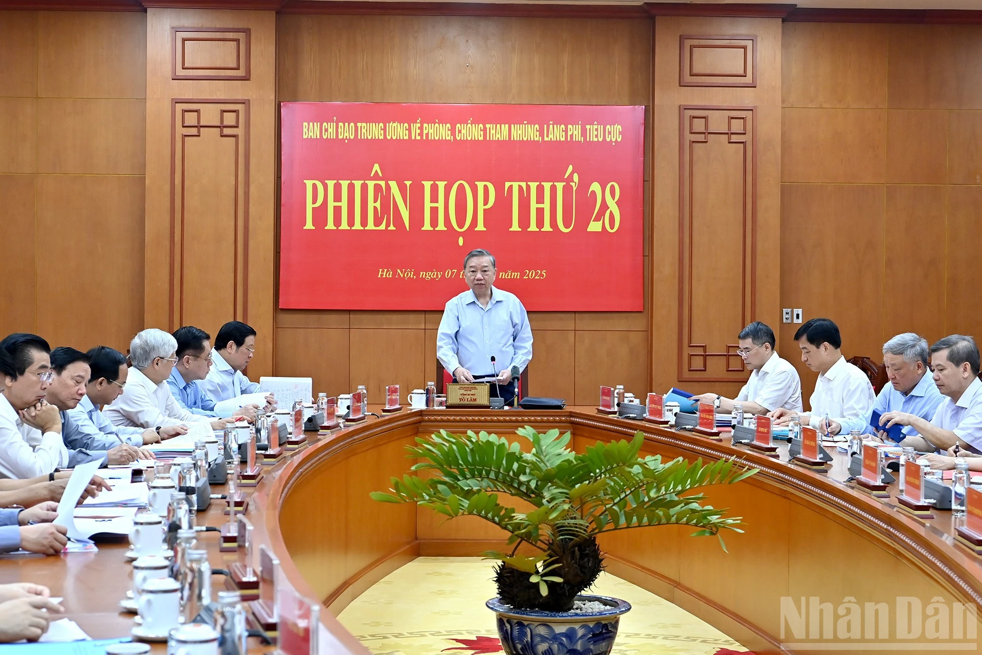 80-nam-doc-lap-va-khat-vong-vuon-minh-cua-dan-toc-phi-hung-a80-tong-bi-thu-to-lam.jpg