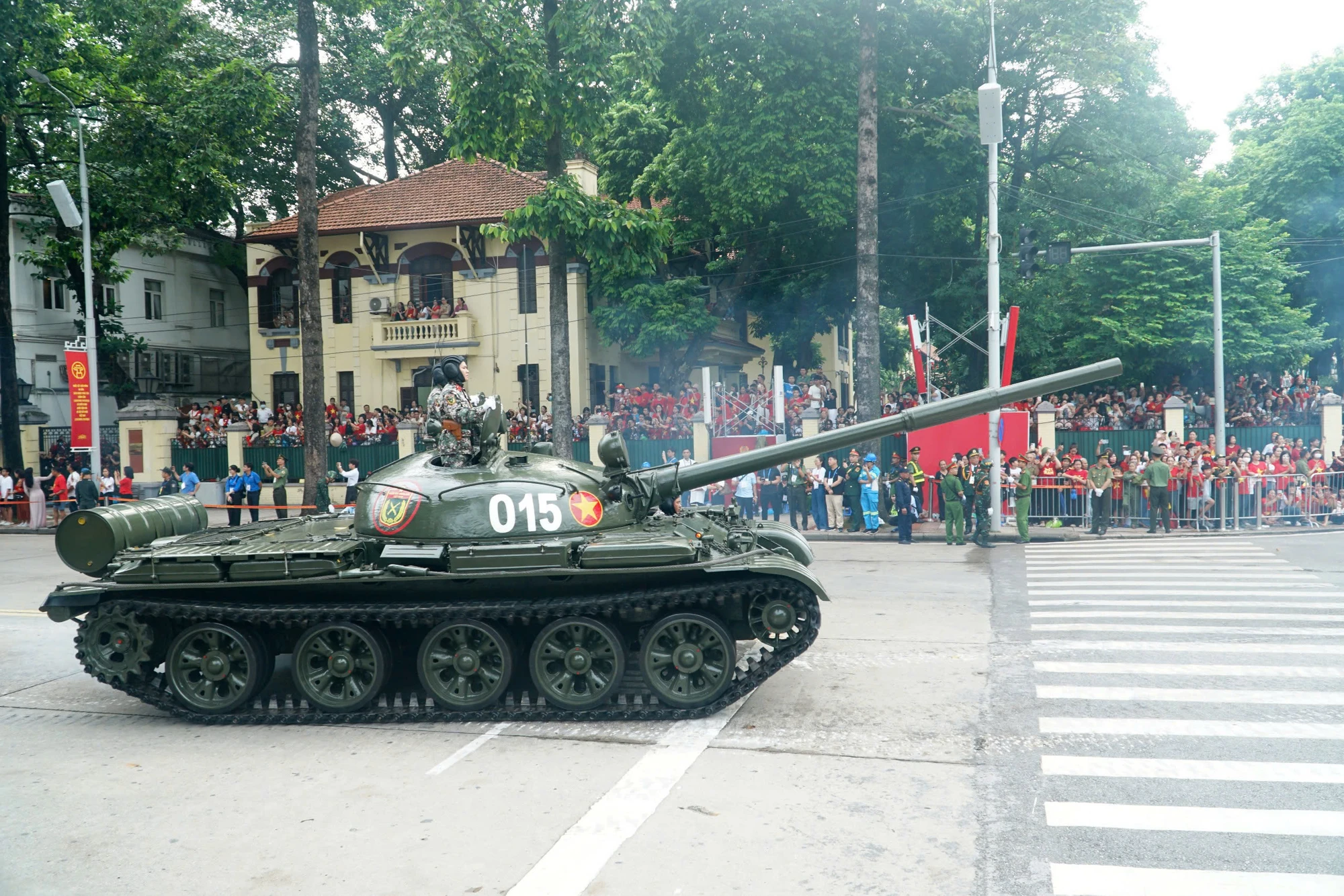 xe-tang-4.jpg