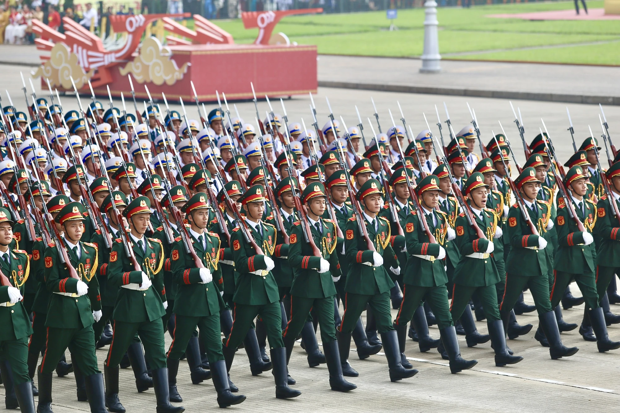 A80-dai-le-dieu-binh-dieu-hanh-hoang-giang-1-12.jpg