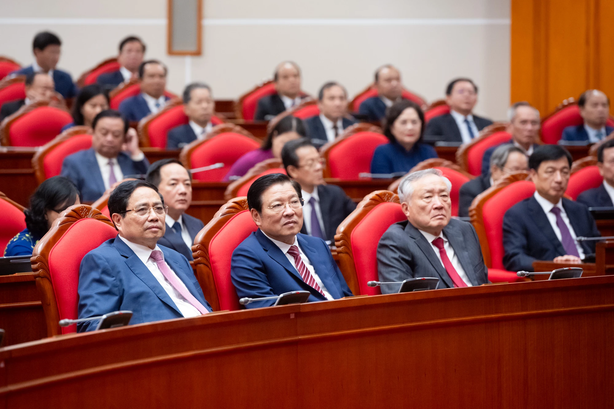 thong-nhat-gioi-thieu-nhan-su-ban-chap-hanh-trung-uong-khoa-moi-2.jpg