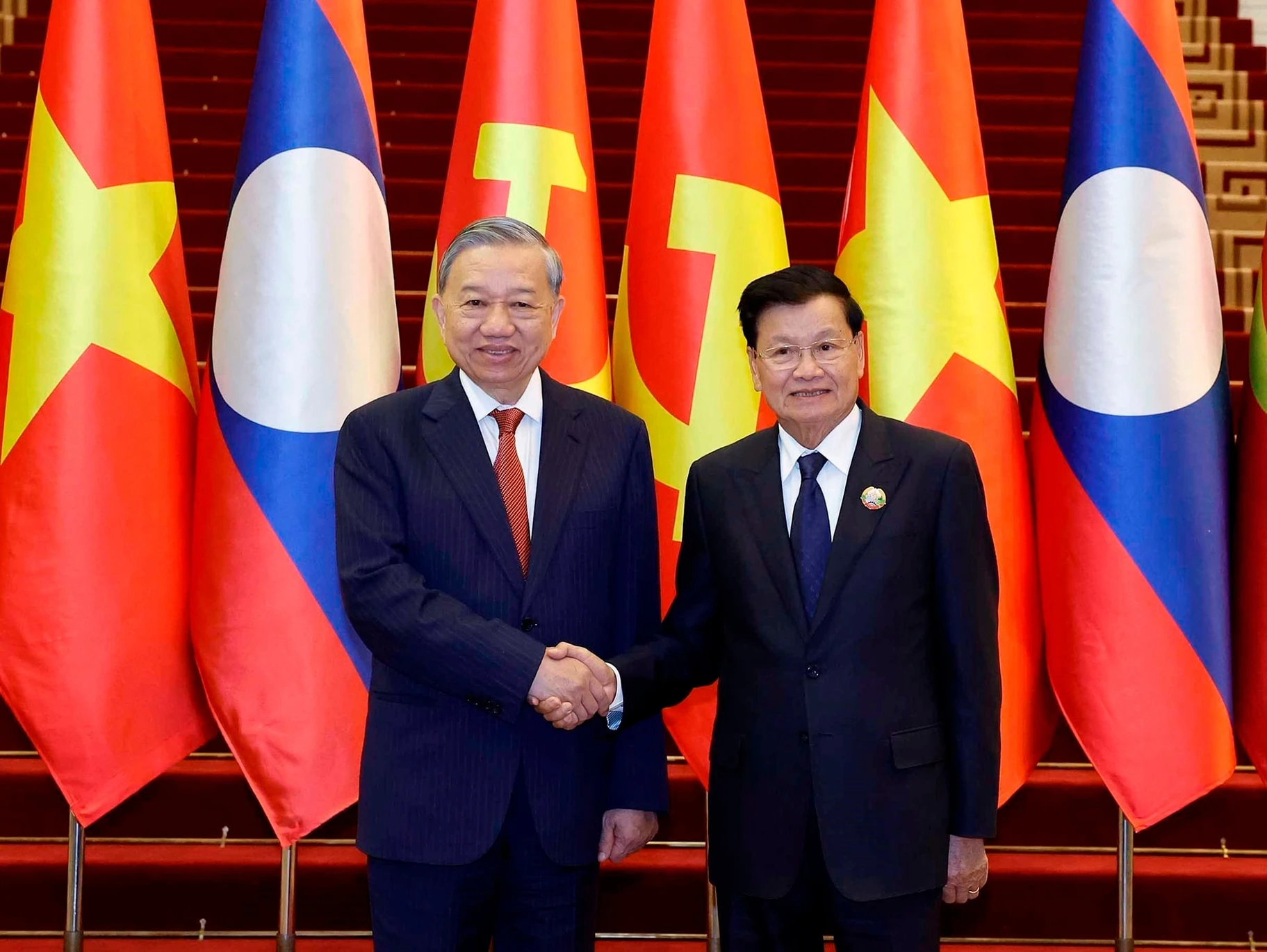 tong-bi-thu-phat-huy-tri-tue-va-ban-linh-viet-nam-vung-buoc-tien-manh-trong-ky-nguyen-phat-trien-moi-2.jpg