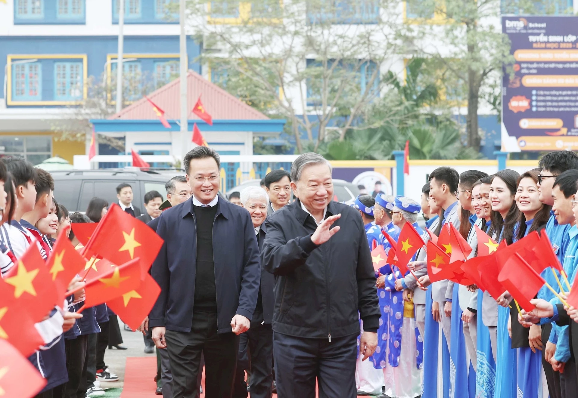 tong-bi-thu-phat-huy-tri-tue-va-ban-linh-viet-nam-vung-buoc-tien-manh-trong-ky-nguyen-phat-trien-moi-6.jpg
