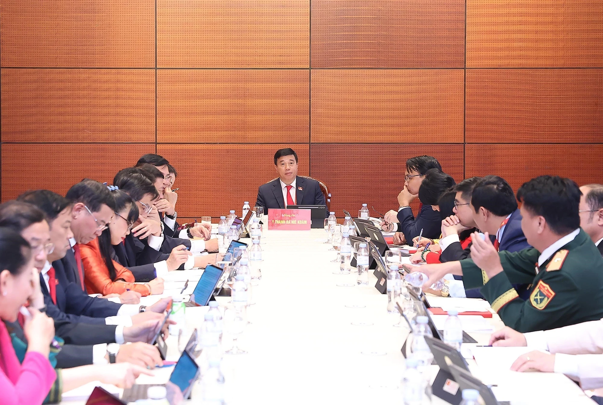 thao-luan-tai-doan-dai-hoi-xiv-ttxvn-11.jpg