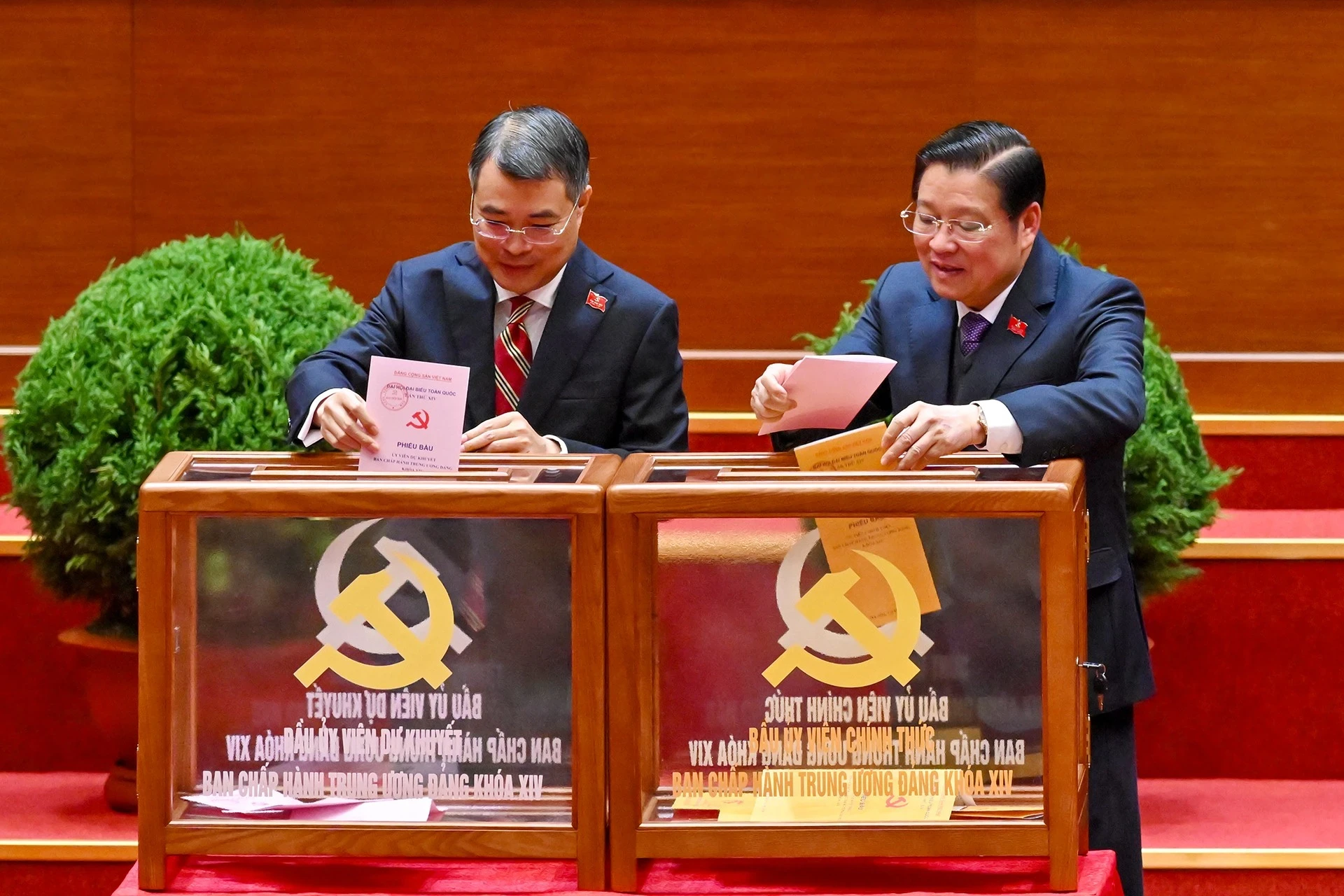 bo-phieu-bau-ban-chap-hanh-trung-uong-dang-khoa-xiv-11.jpg