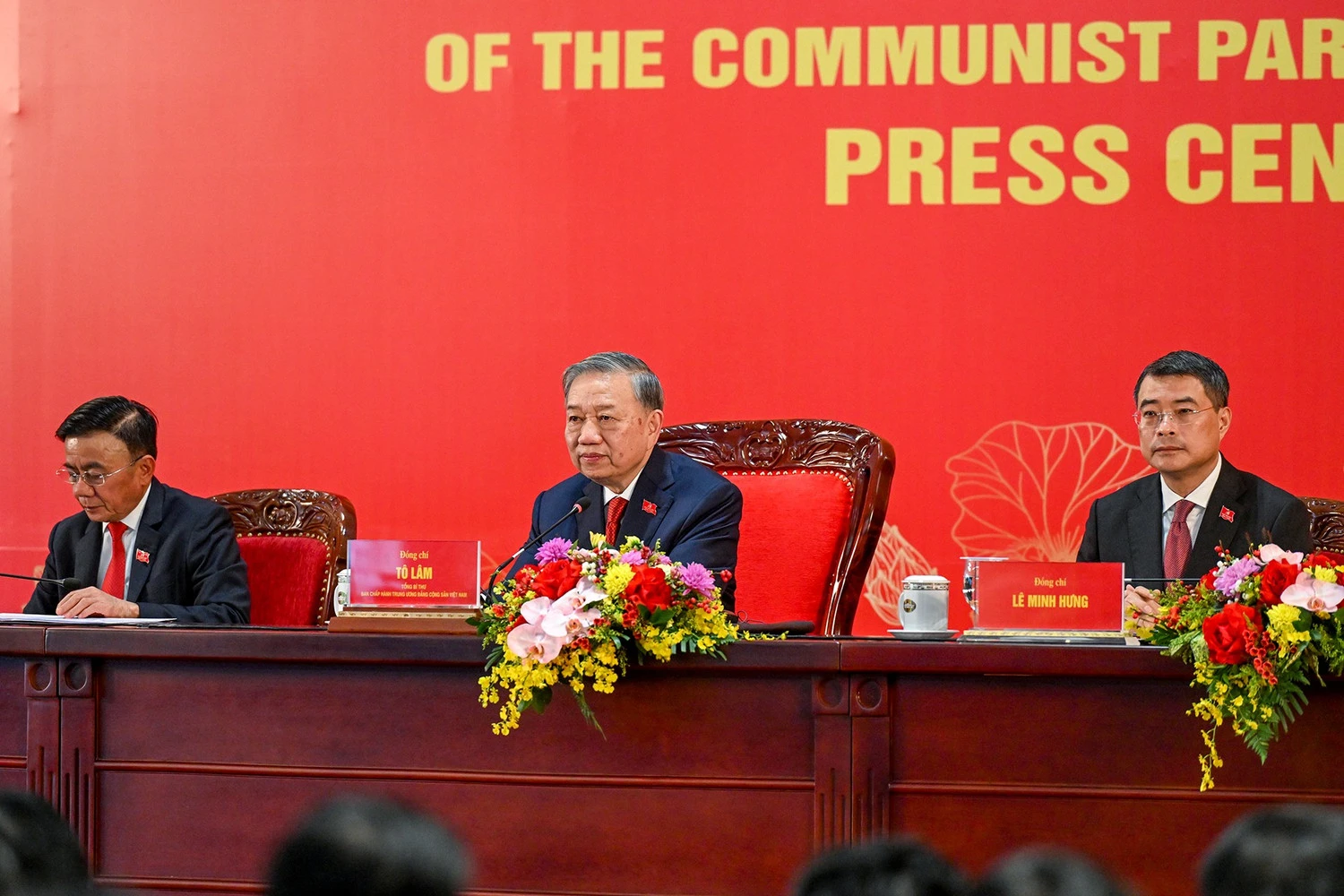 tong-bi-thu-to-lam-hop-bao-dai-hoi-xiv-dai-hoi-dang.jpg