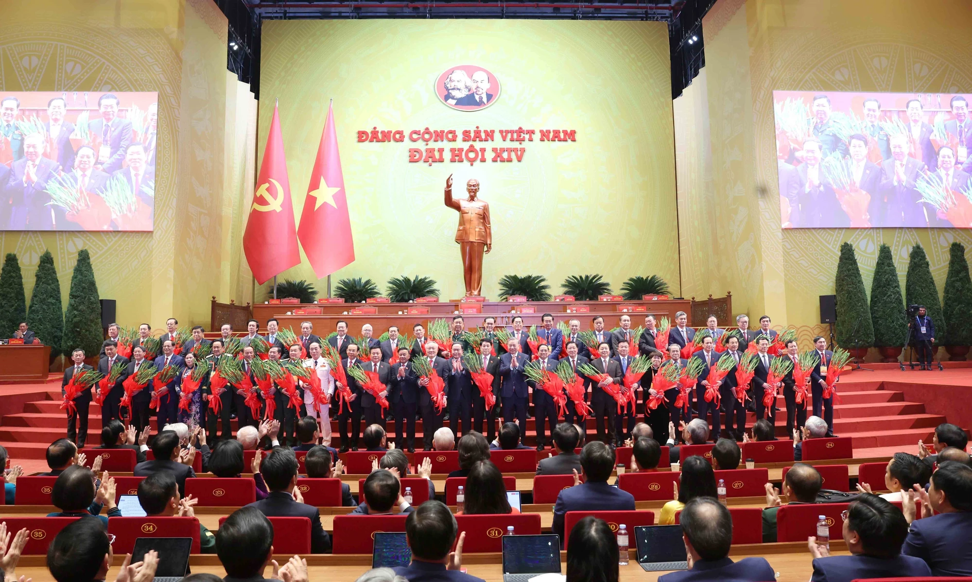 nhiem-ky-hanh-dong-menh-lenh-but-pha-trong-ky-nguyen-vuon-minh-ttxvn-dai-hoi-xiv.jpg