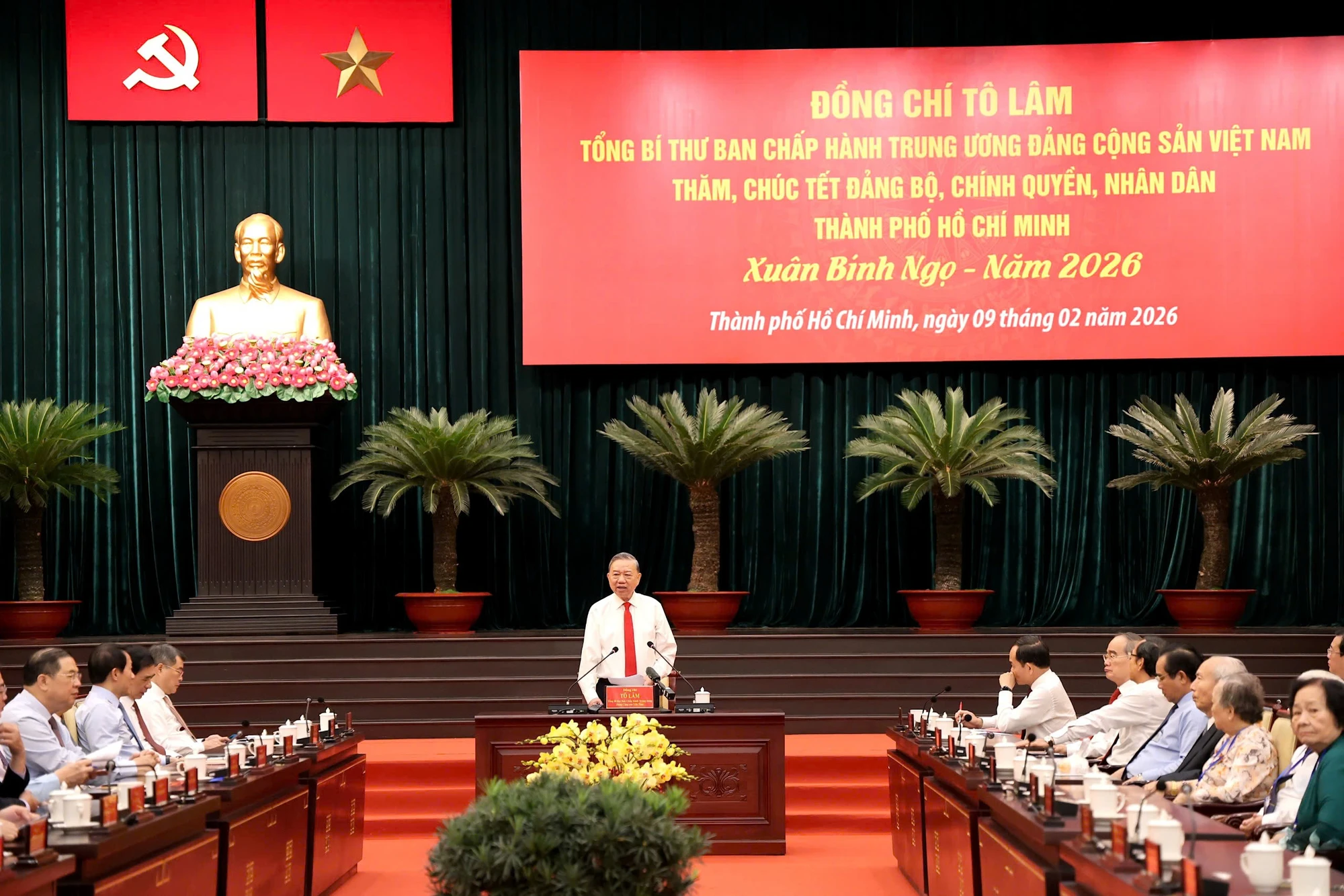 tong-bi-thu-to-lam-lam-viec-voi-tp.hcm-le-thoa-3.jpg