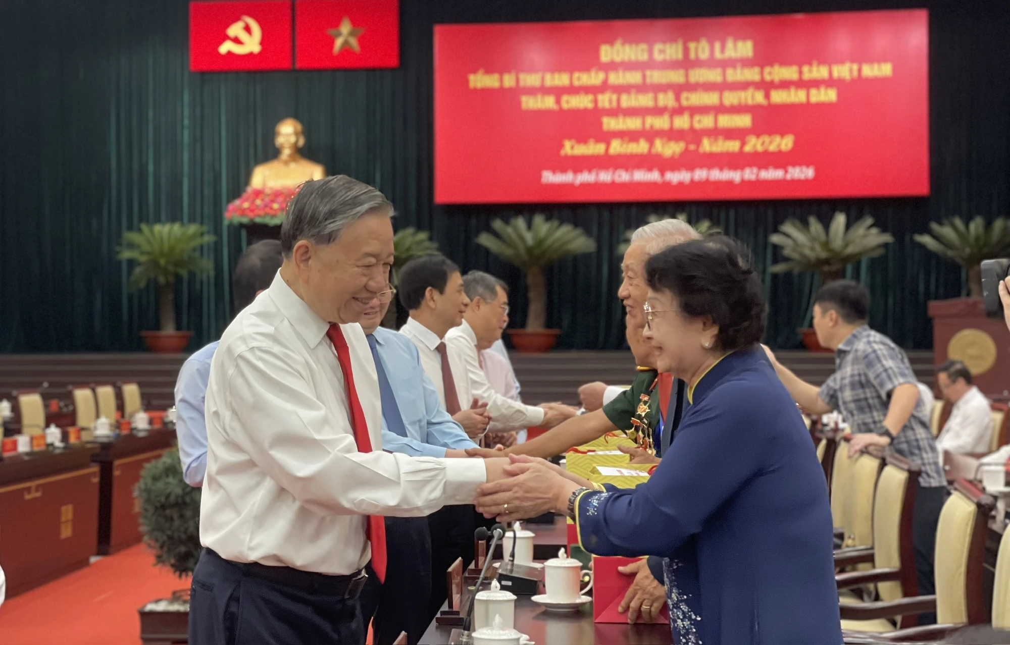 tong-bi-thu-to-lam-lam-viec-voi-tp.hcm-le-thoa-4.jpg
