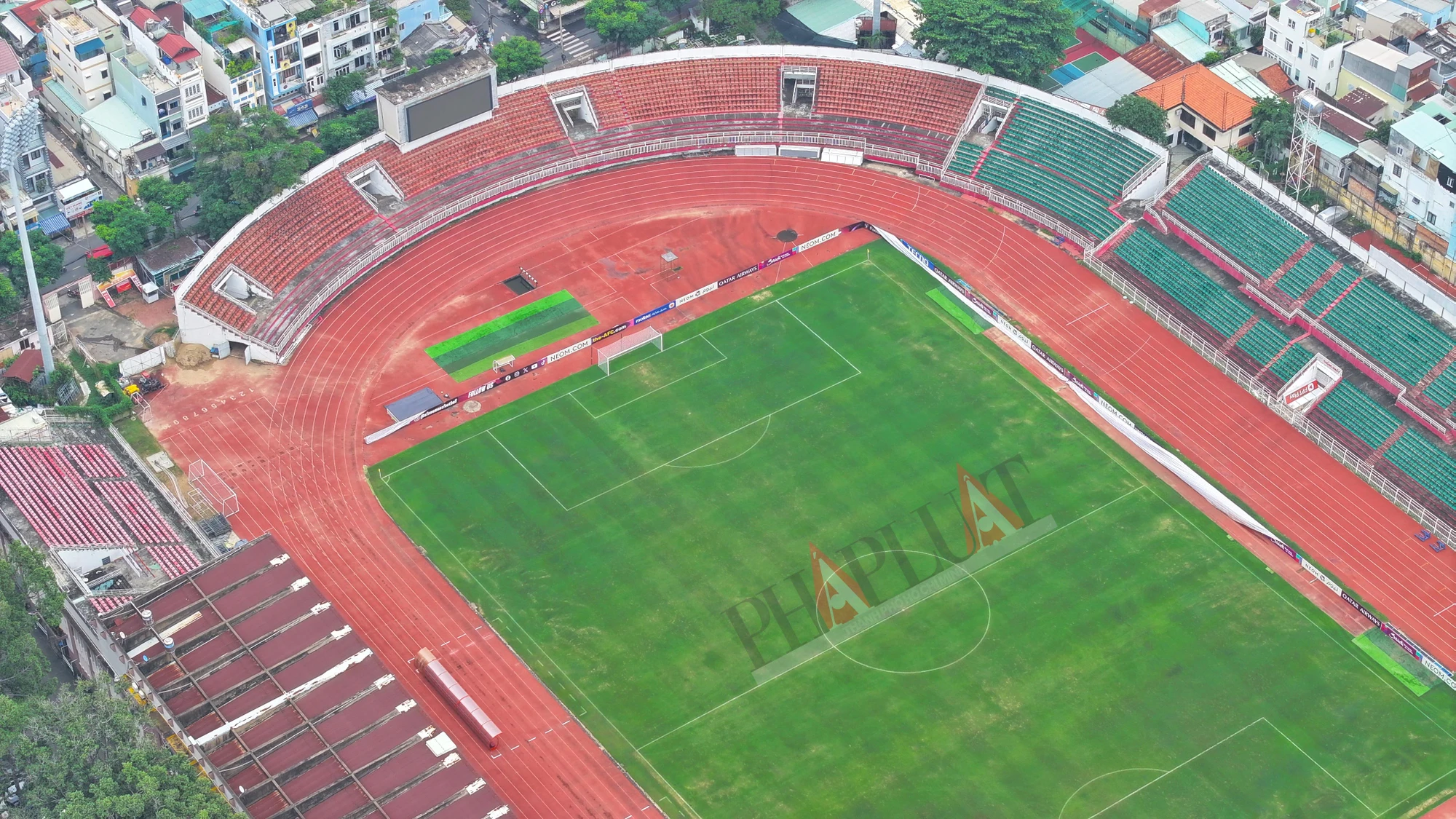 san-van-dong-thong-nhat7.jpg